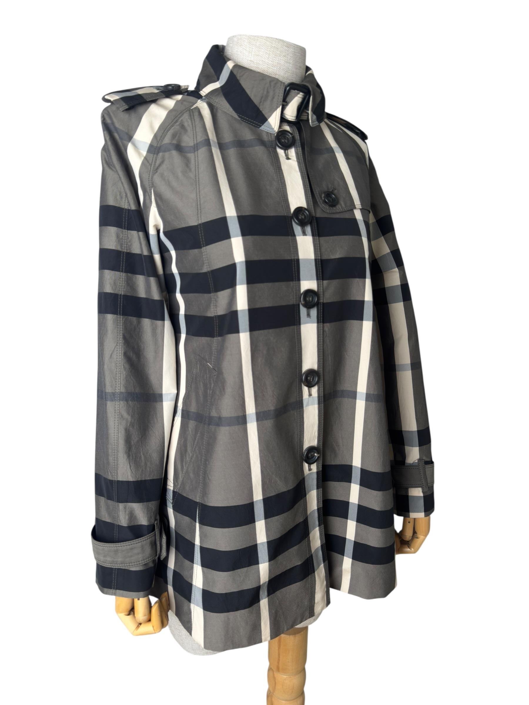 BURBERRY GRAY NOVA TRENCHCOAT