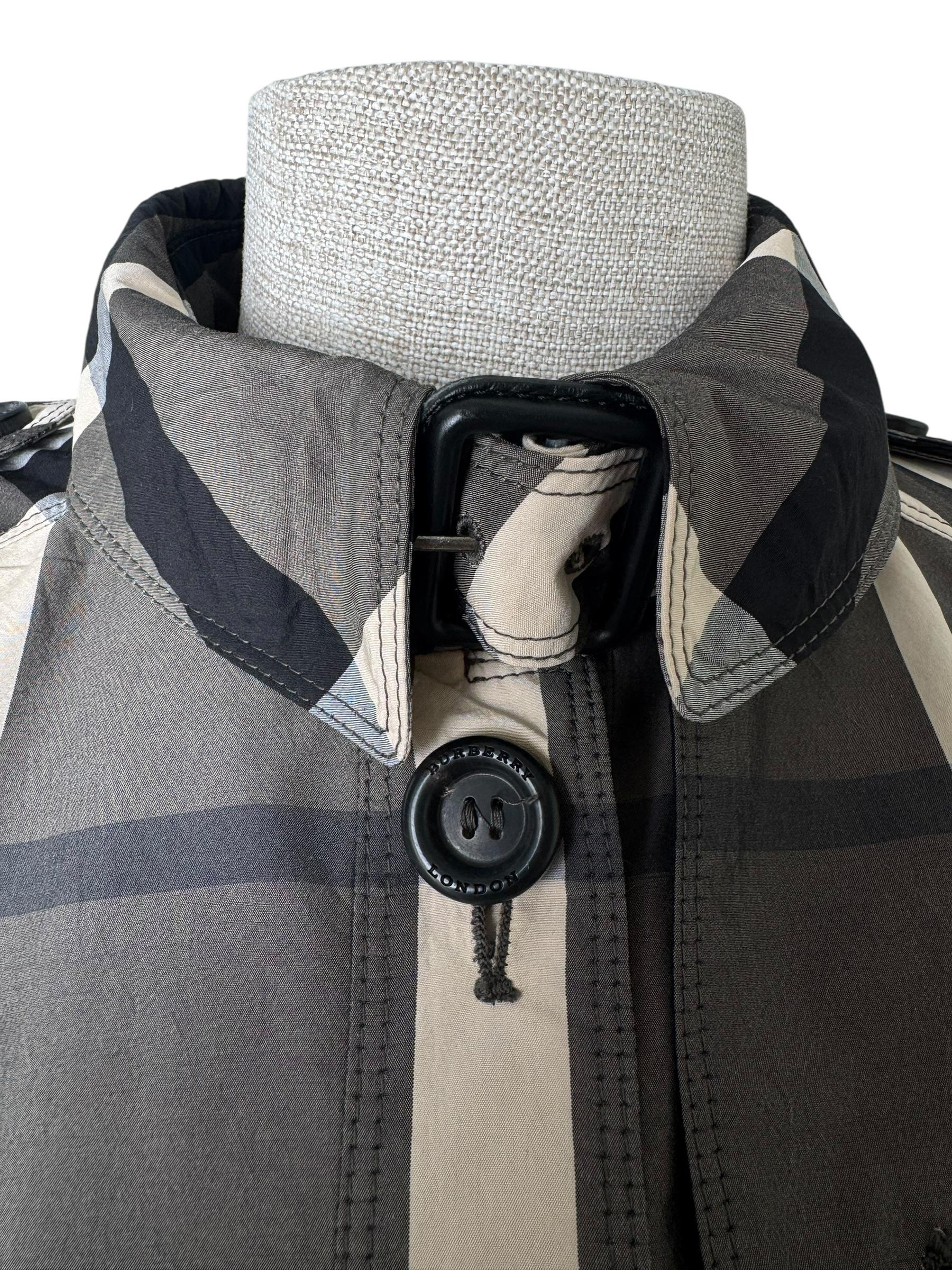 BURBERRY GRAY NOVA TRENCHCOAT