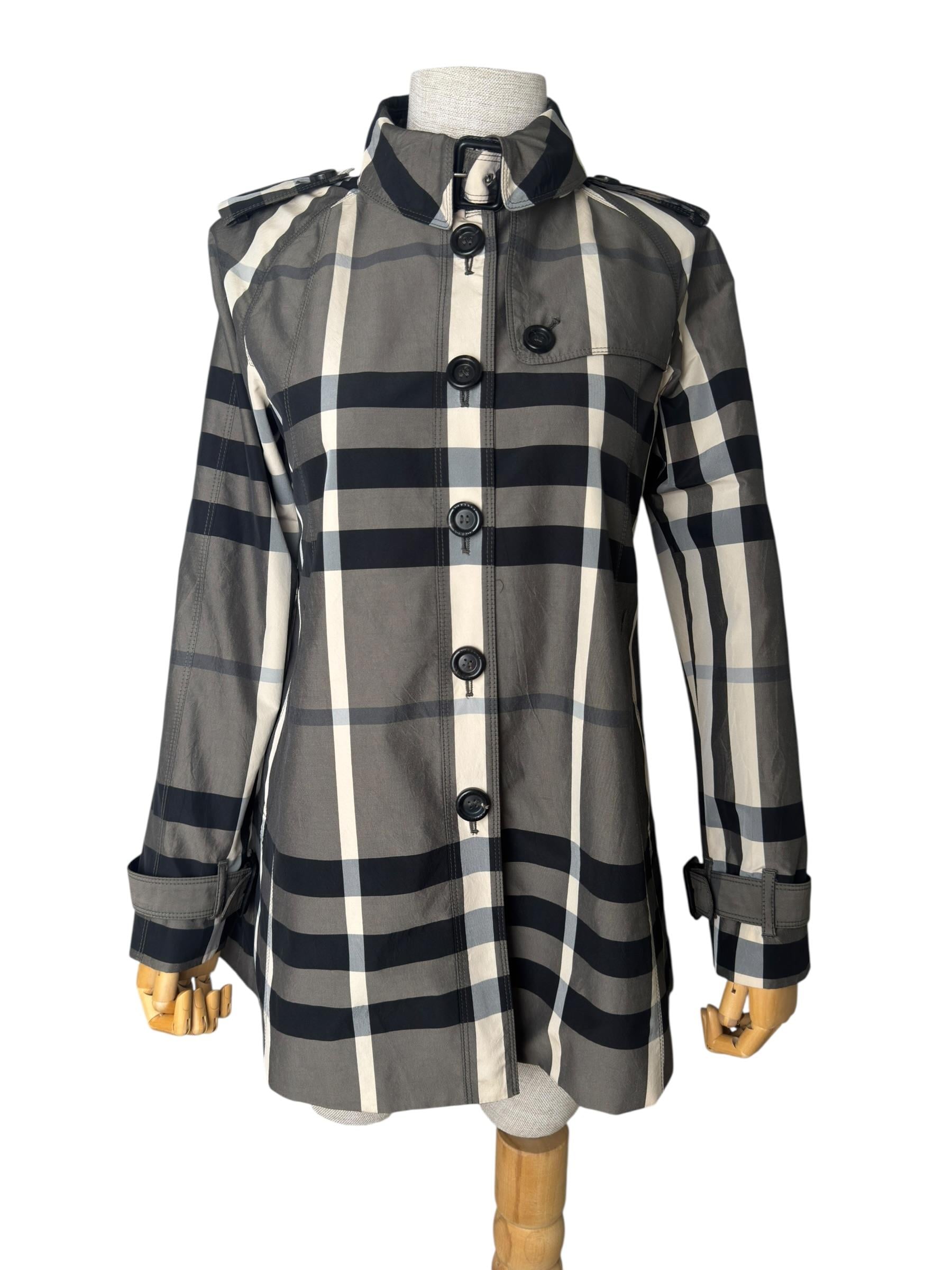 BURBERRY GRAY NOVA TRENCHCOAT
