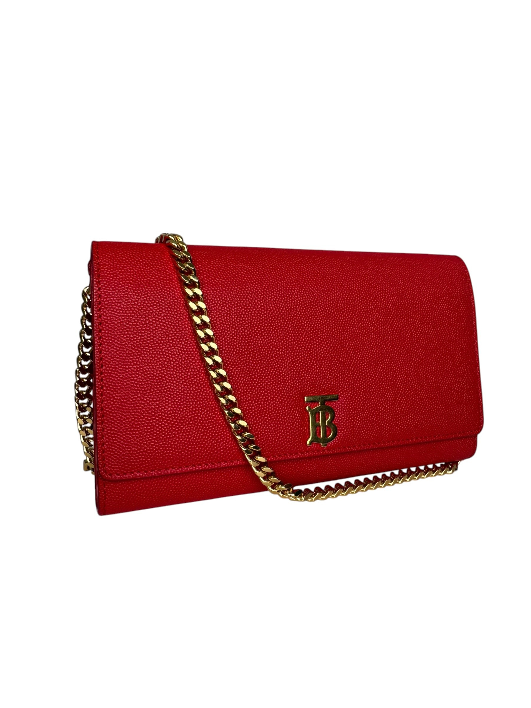 BURBERRY LEATHER CHAIN BAG