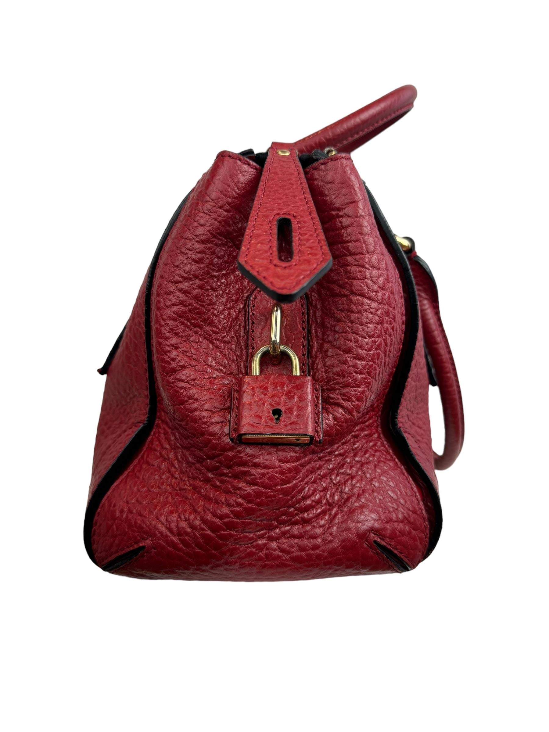 BURBERRY LEATHER TOTE BAG