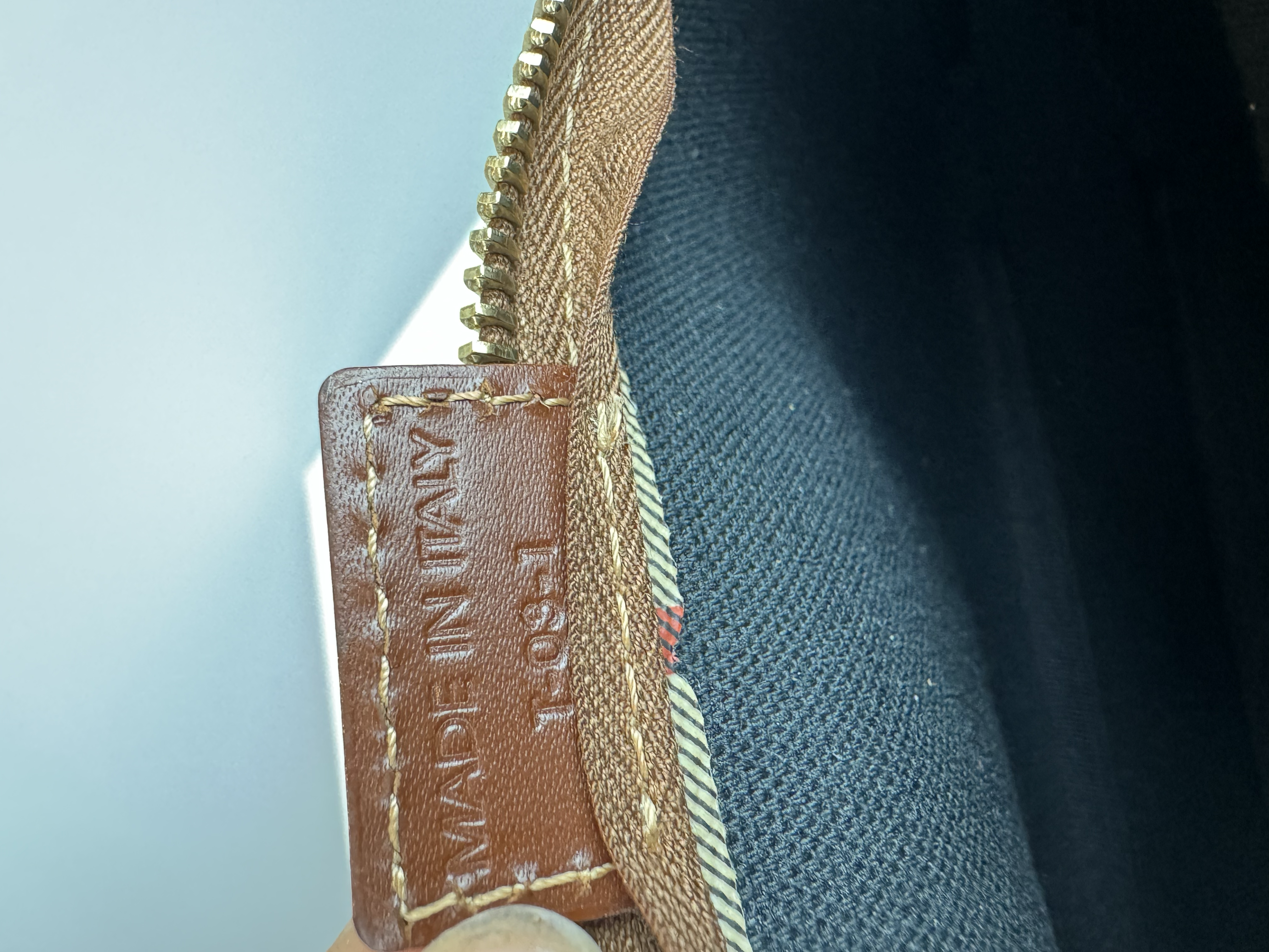 BURBERRY NOVA CHECK POCHETTE