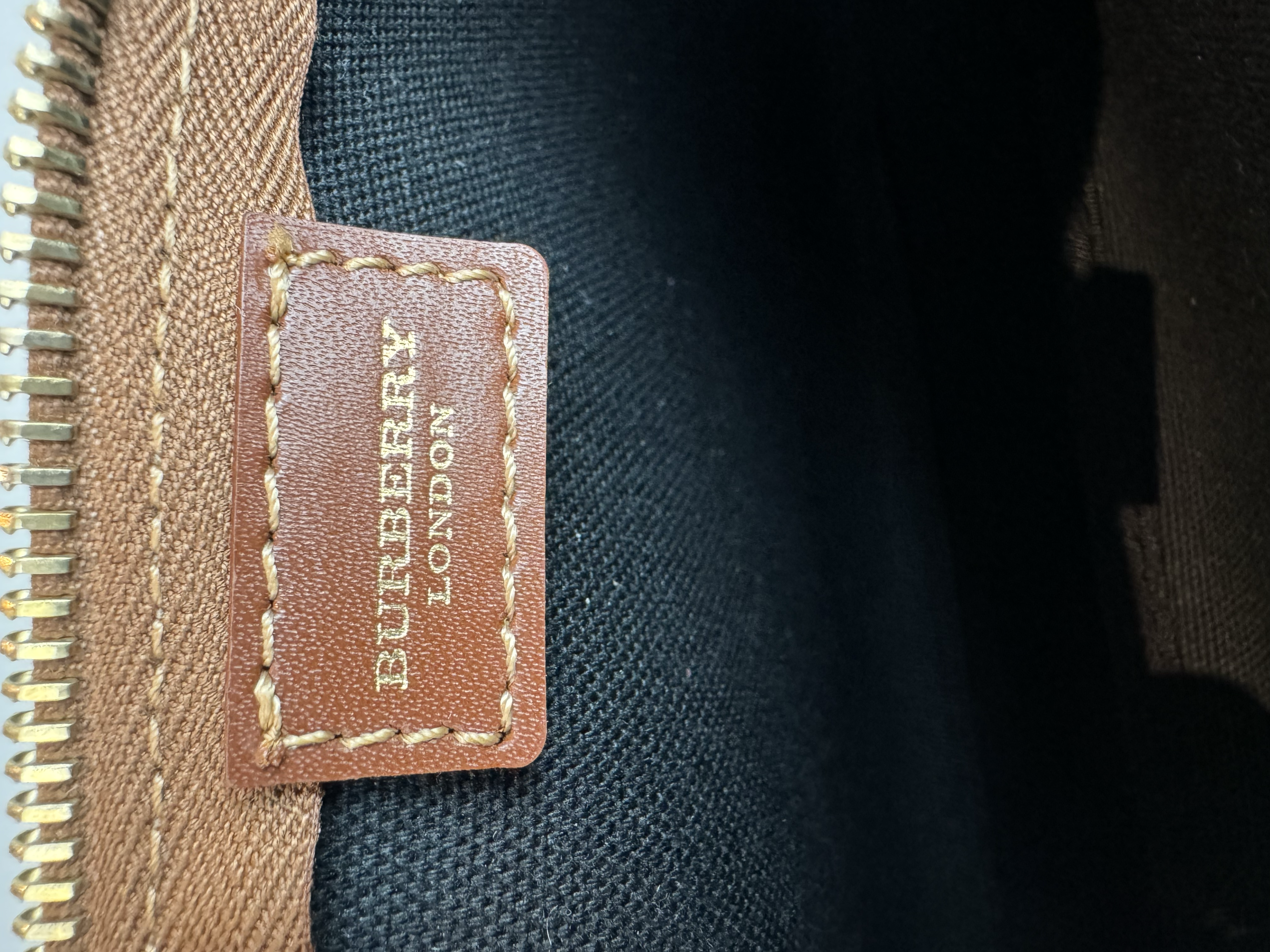BURBERRY NOVA CHECK POCHETTE