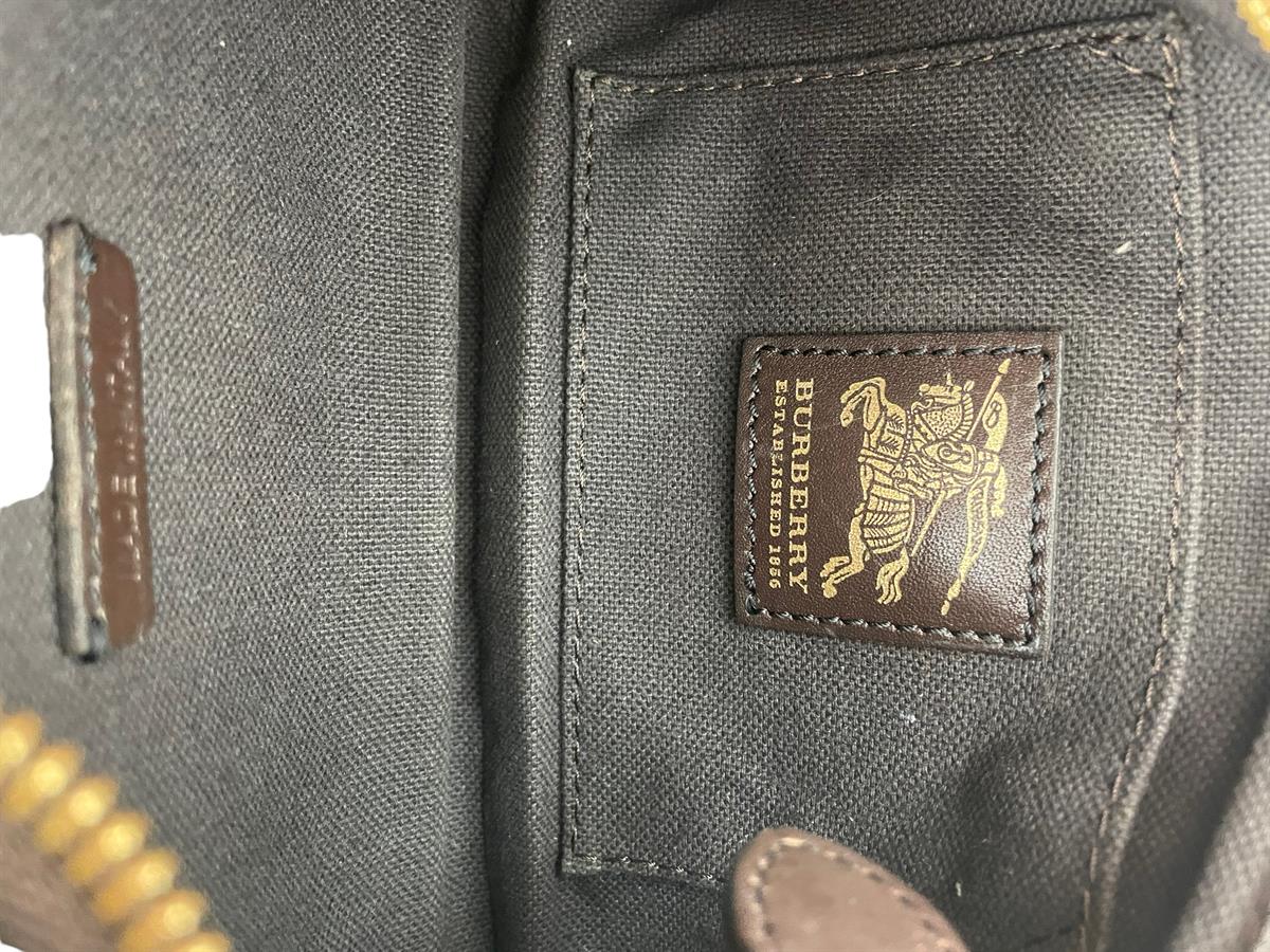 BURBERRY NOVA CHECK POCHETTE