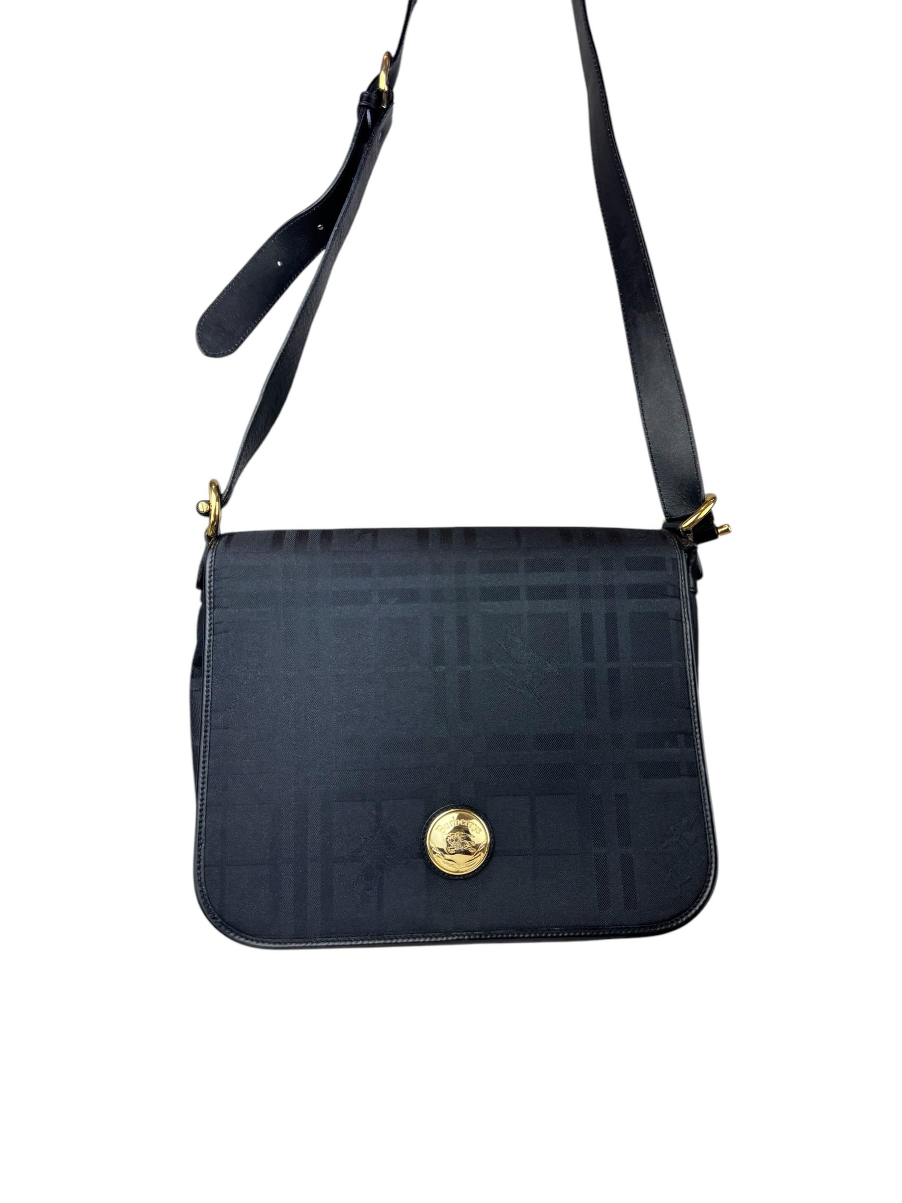 BURBERRYS CANVAS MESSENGER BAG