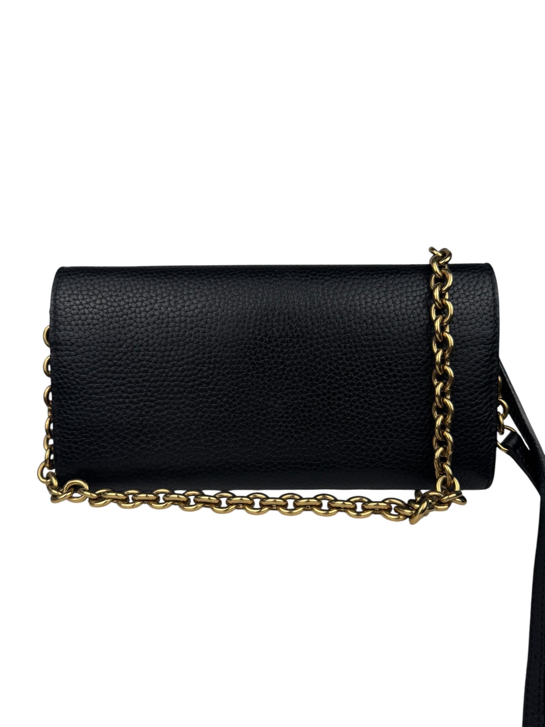 BURBERY BLACK LEATHER WALLET ON CHAIN BAG