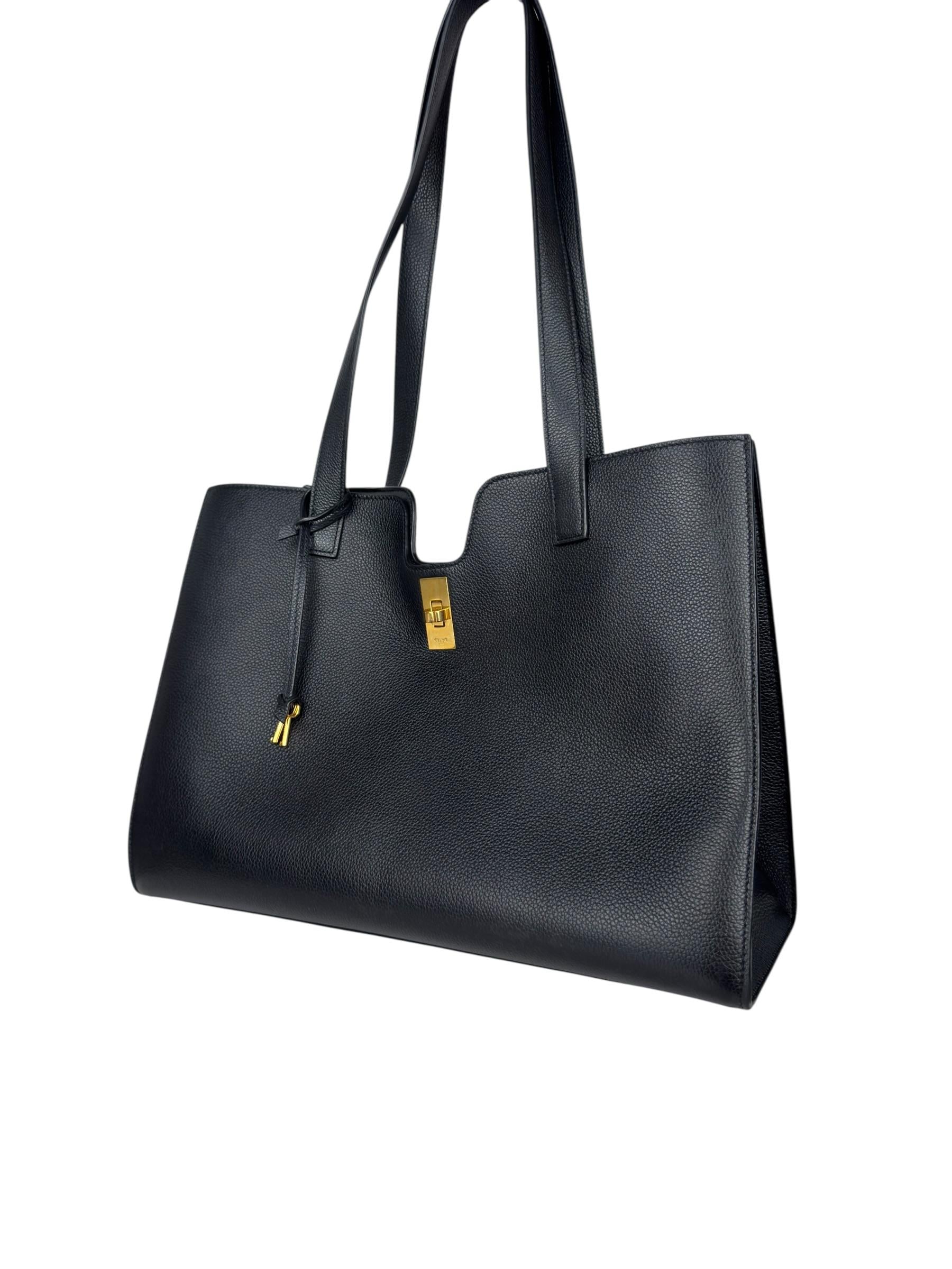 CELINE CABAS 16 TOTE BAG