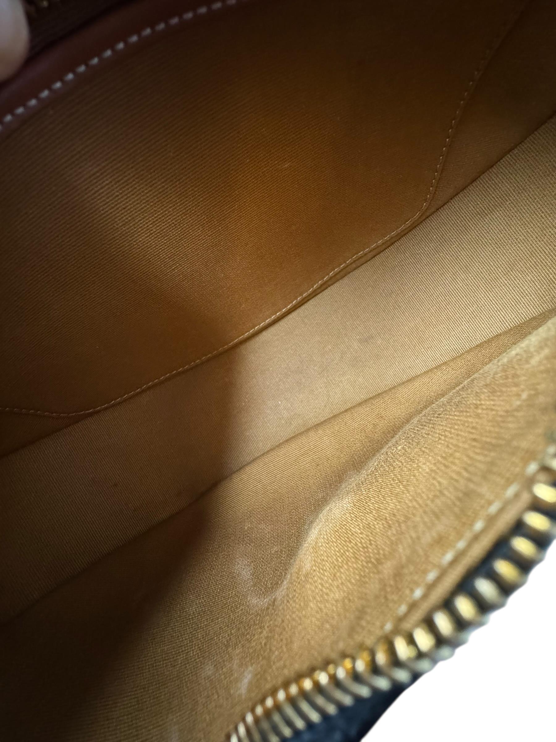 CELINE TRIOMPHE AVA SHOULDER BAG