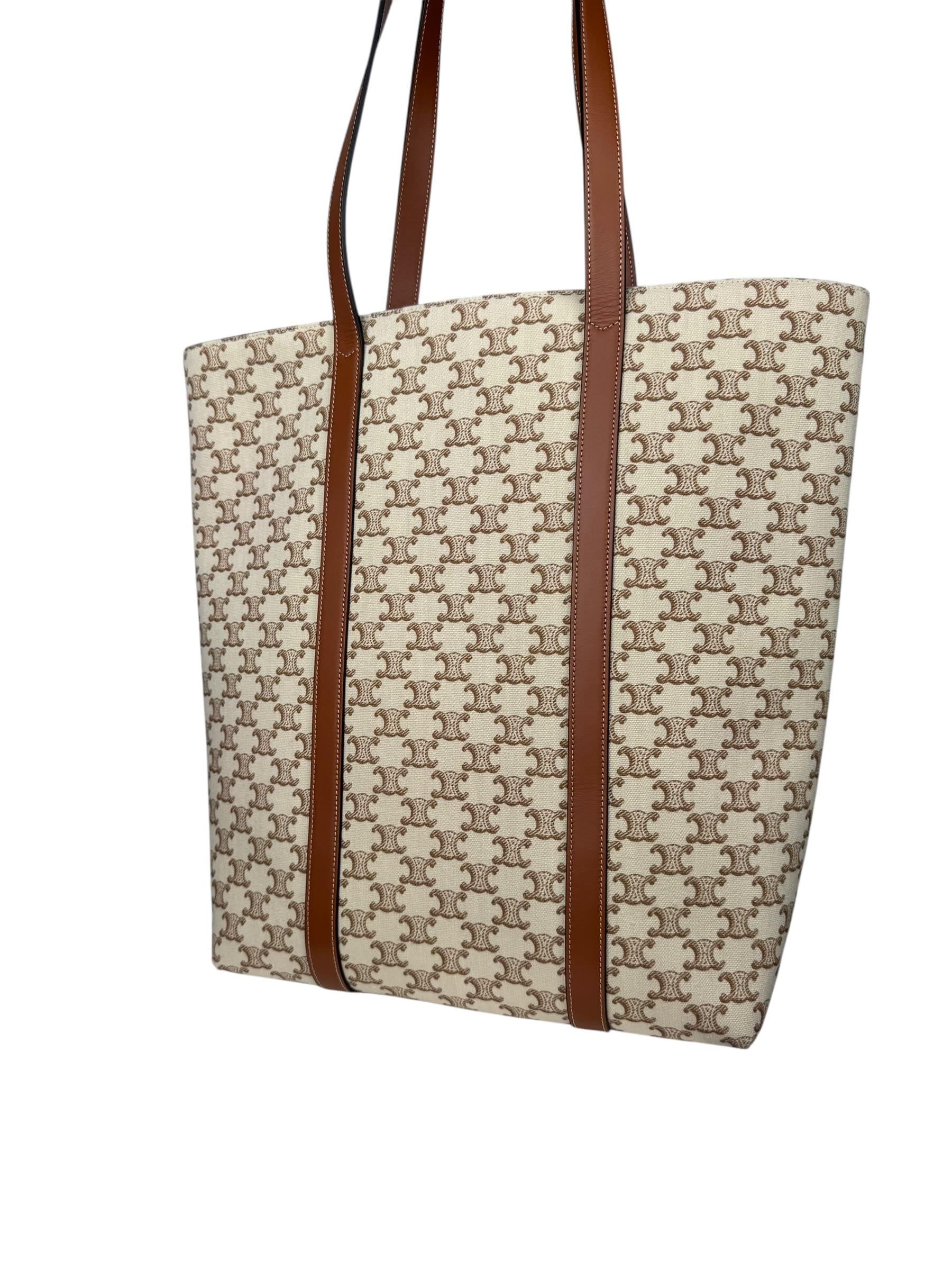 CELINE TRIOMPHE CANVAS CABAS TOTE BAG