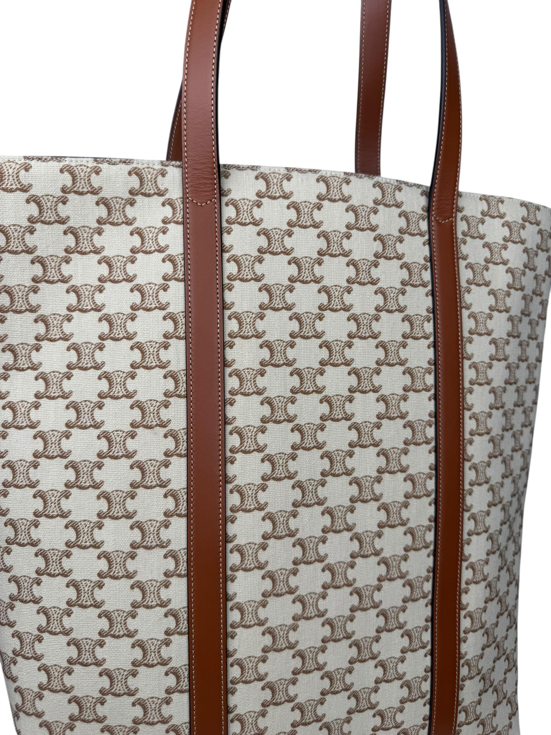 CELINE TRIOMPHE CANVAS CABAS TOTE BAG