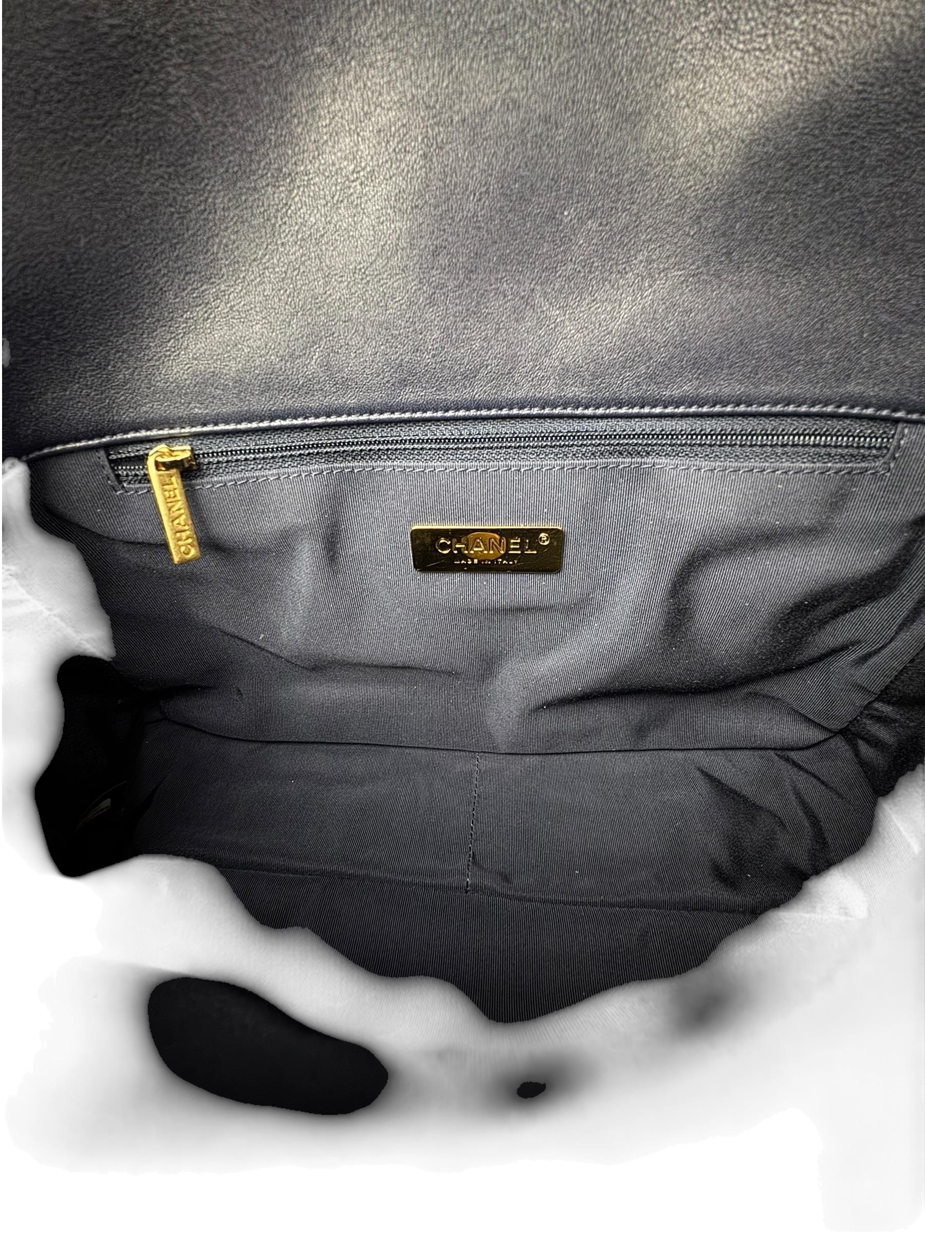 CHANEL 19 GOLD CC LOGO LARGE BAG 