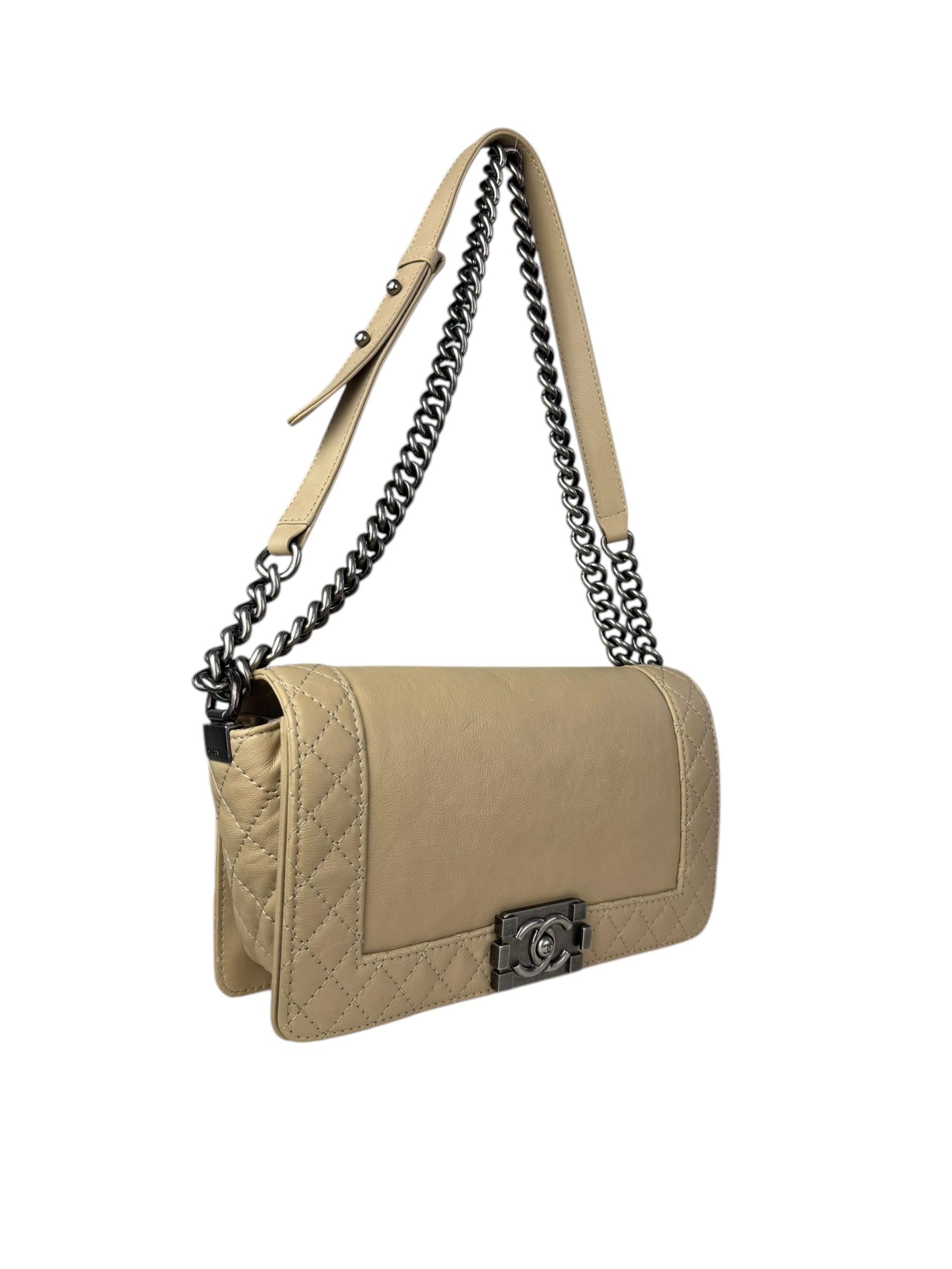 CHANEL BEIGE BOY BAG