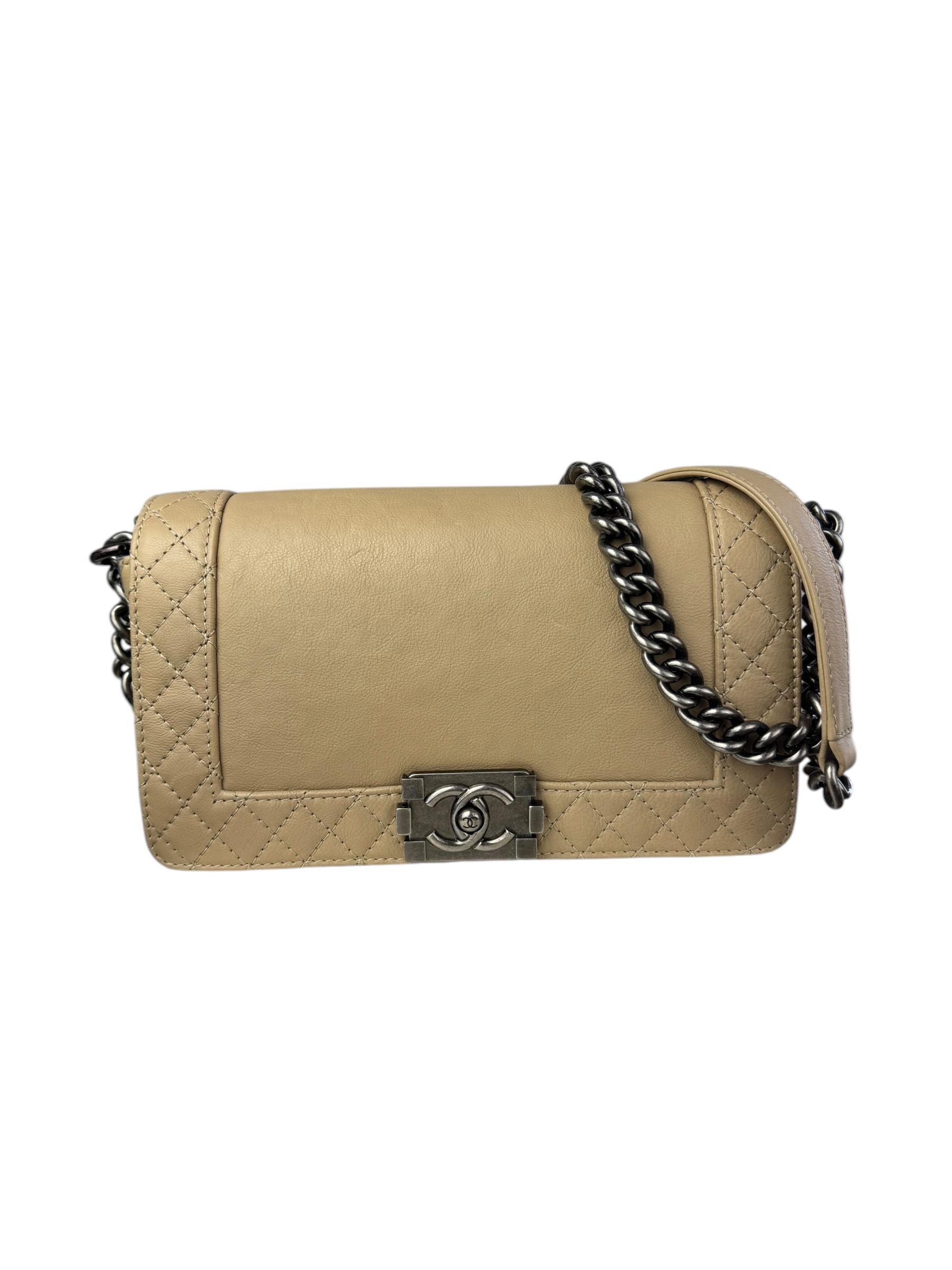 CHANEL BEIGE BOY BAG