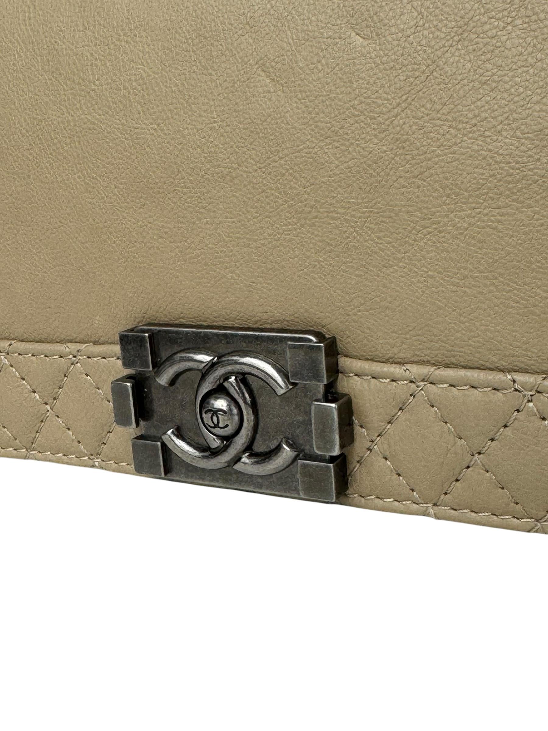 CHANEL BEIGE BOY BAG