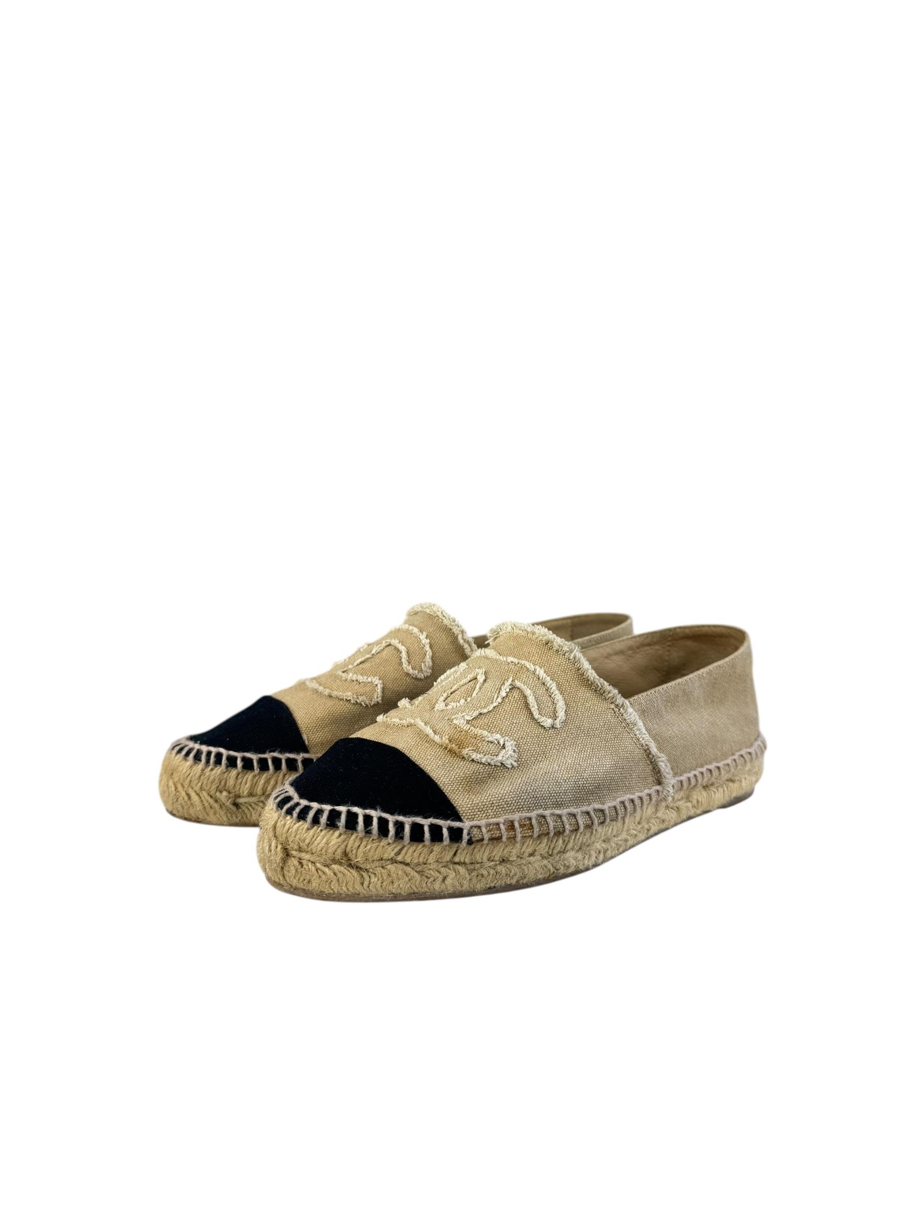 CHANEL BEIGE CANVAS ESPADRILLES 
