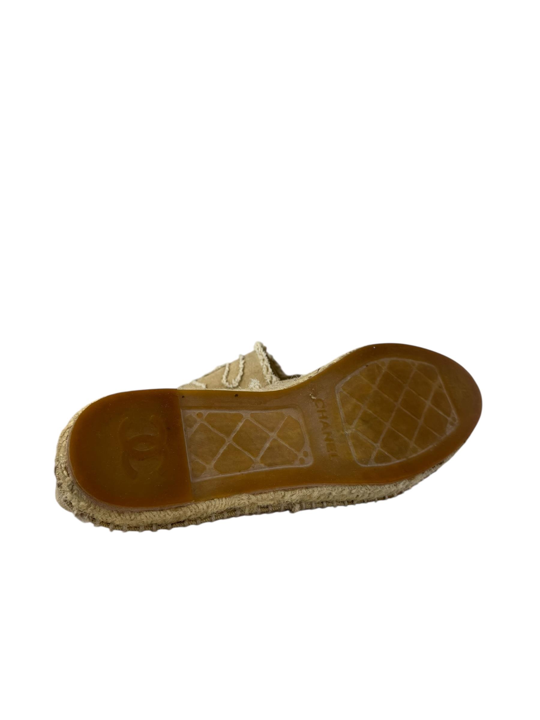 CHANEL BEIGE CANVAS ESPADRILLES 