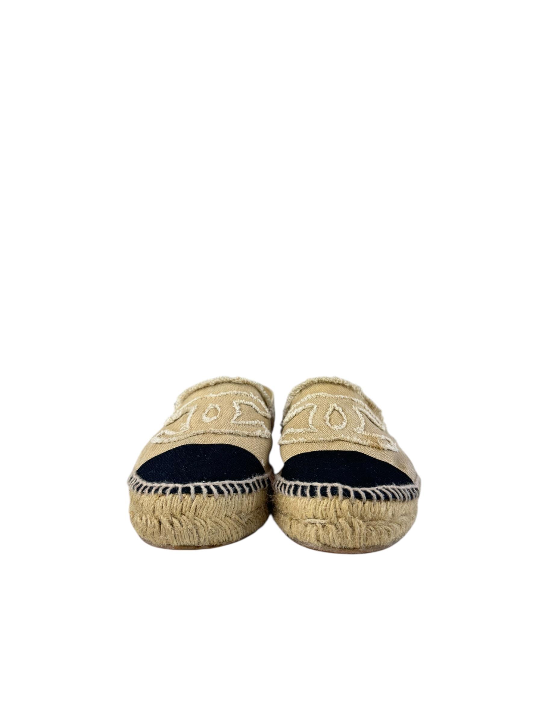CHANEL BEIGE CANVAS ESPADRILLES 