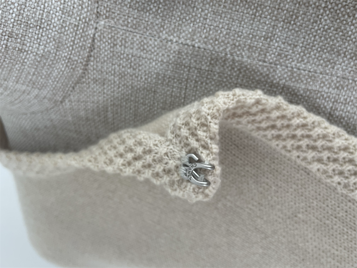 CHANEL BEIGE CASHMERE CARDIGAN