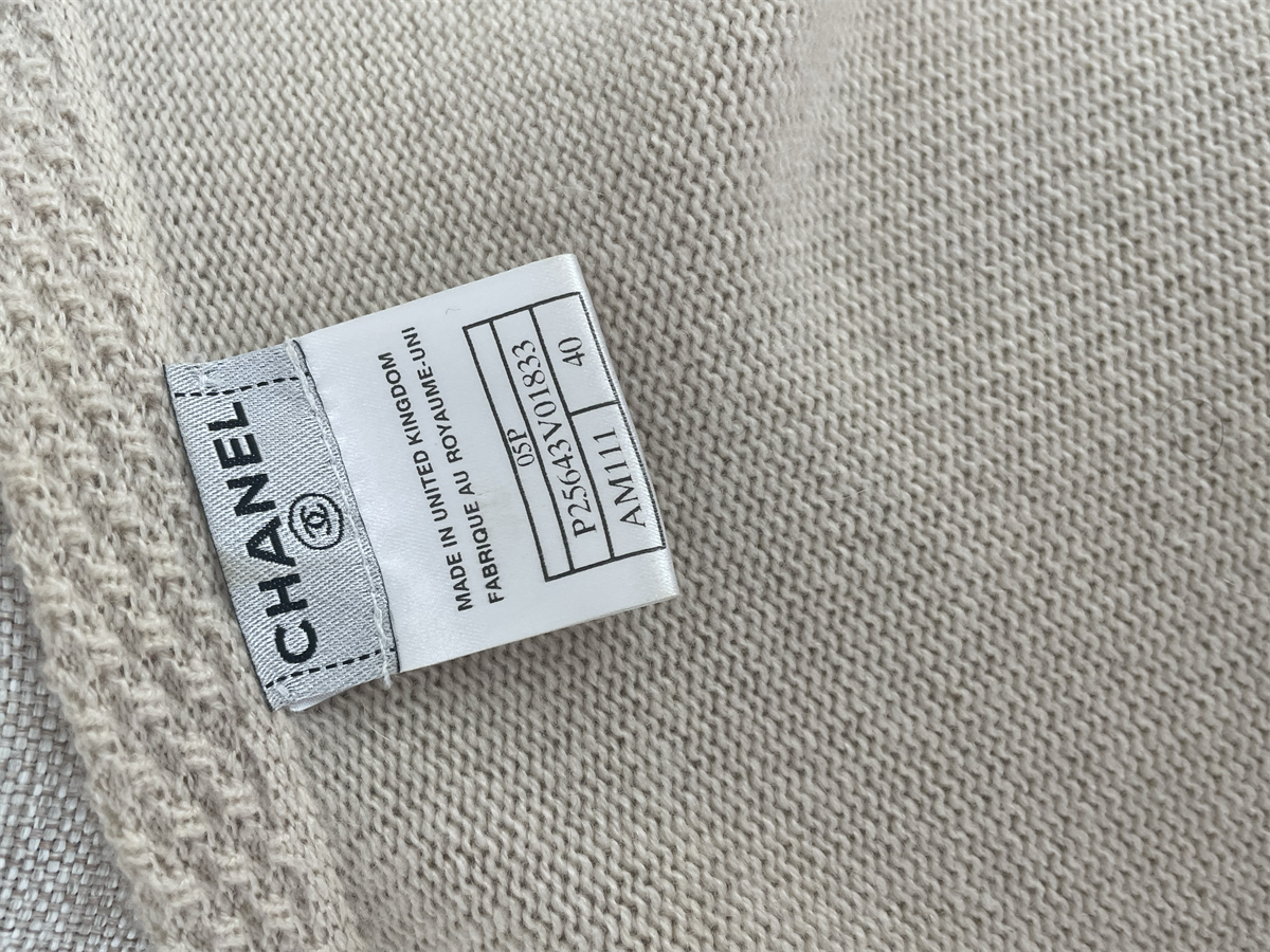 CHANEL BEIGE CASHMERE CARDIGAN