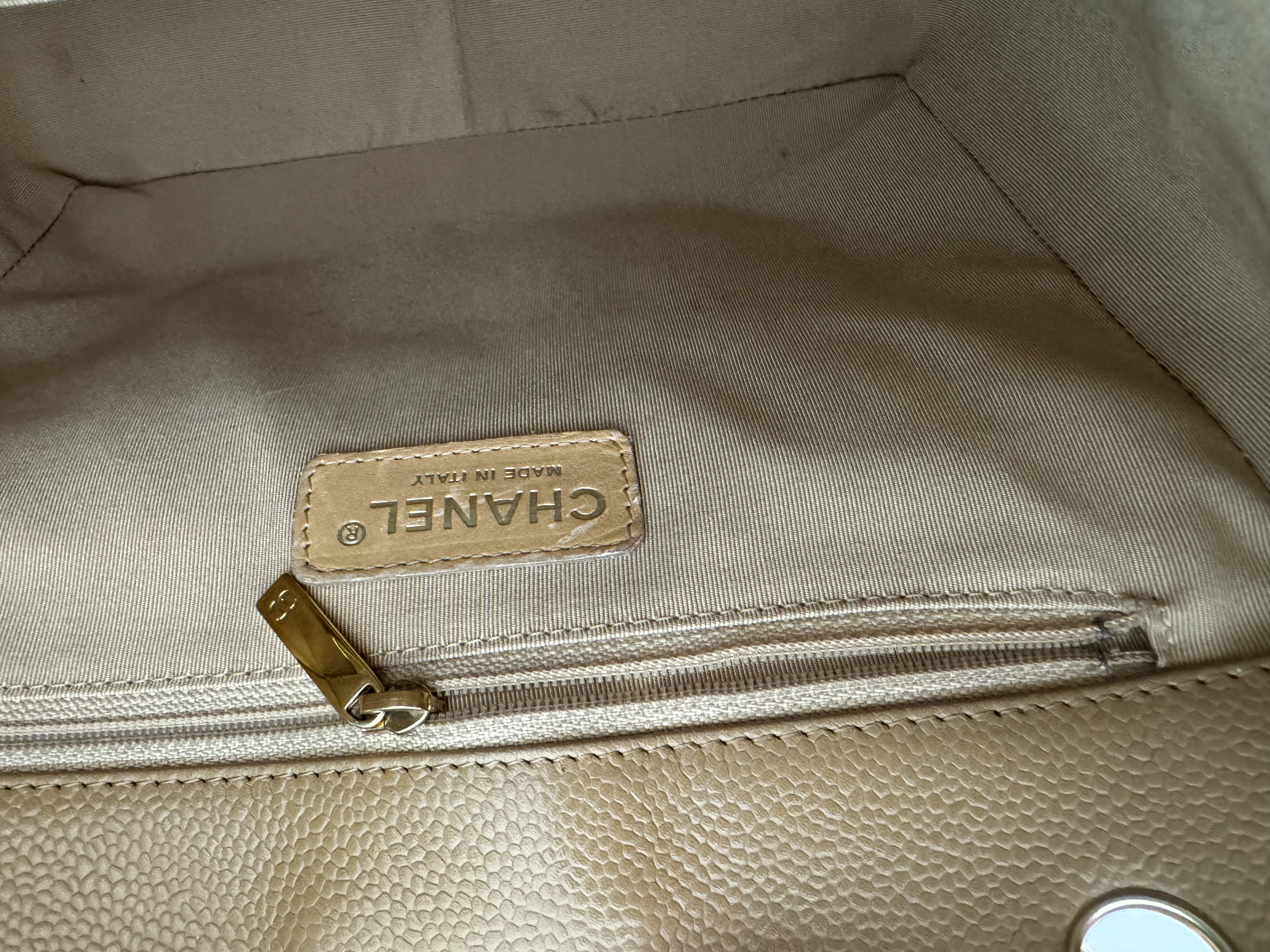 CHANEL BEIGE CAVIAR SHOPPING BAG