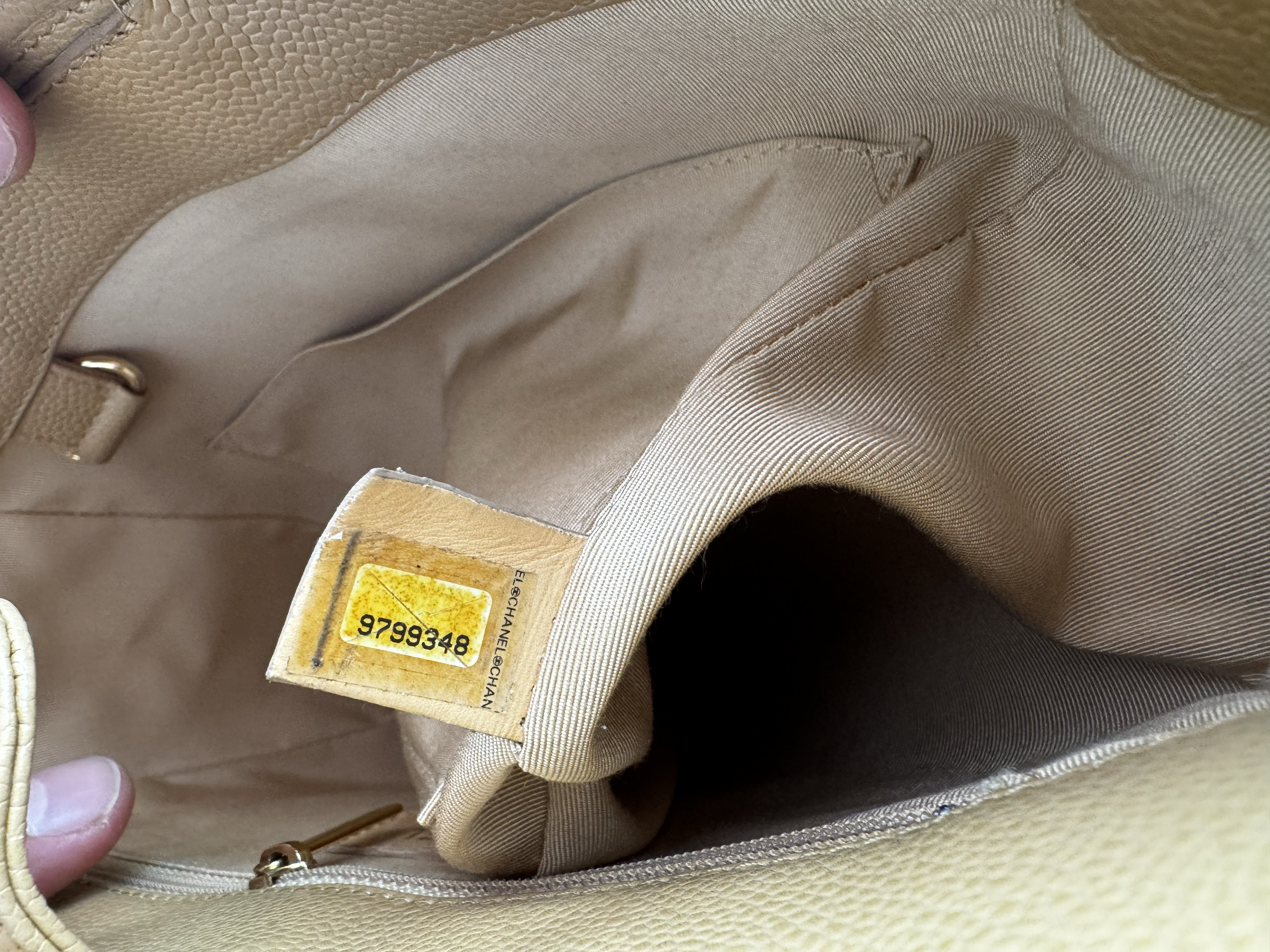 CHANEL BEIGE CAVIAR SHOPPING BAG