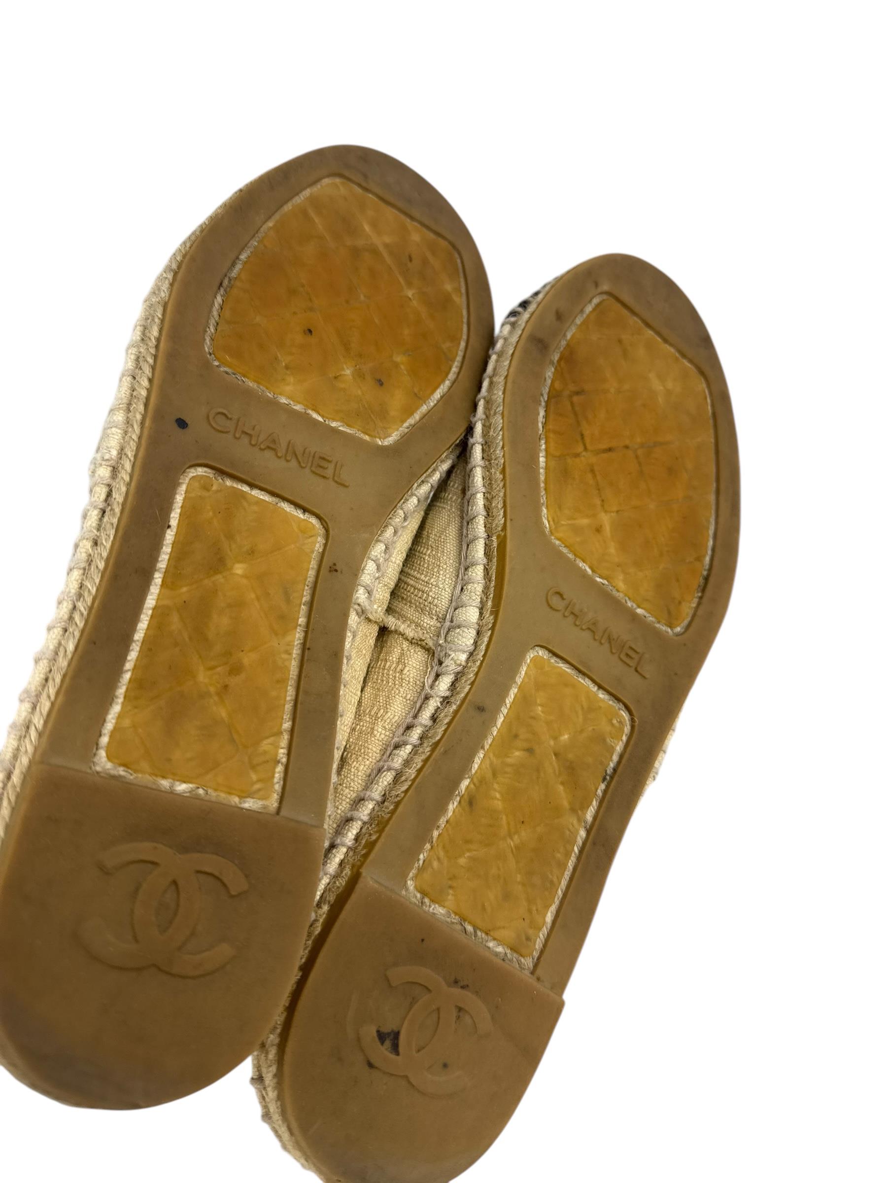 CHANEL BEIGE LINEN CC LOGO ESPADRILLES
