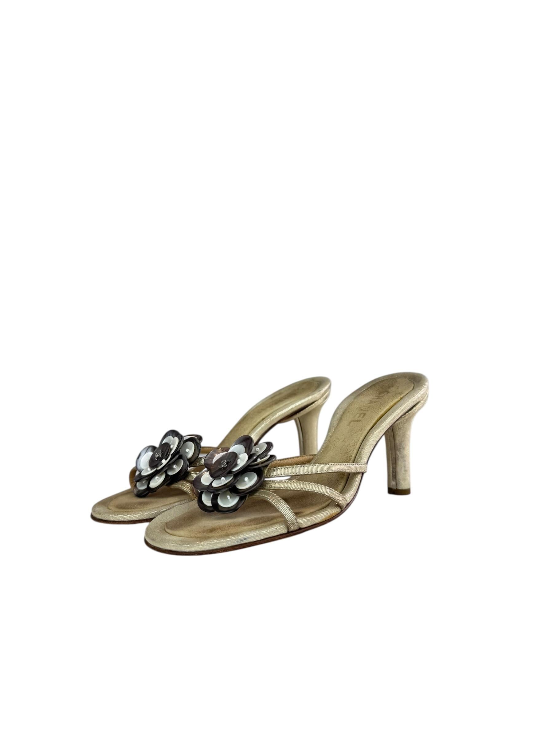 CHANEL BEIGE METALLIC PEARL SANDALS
