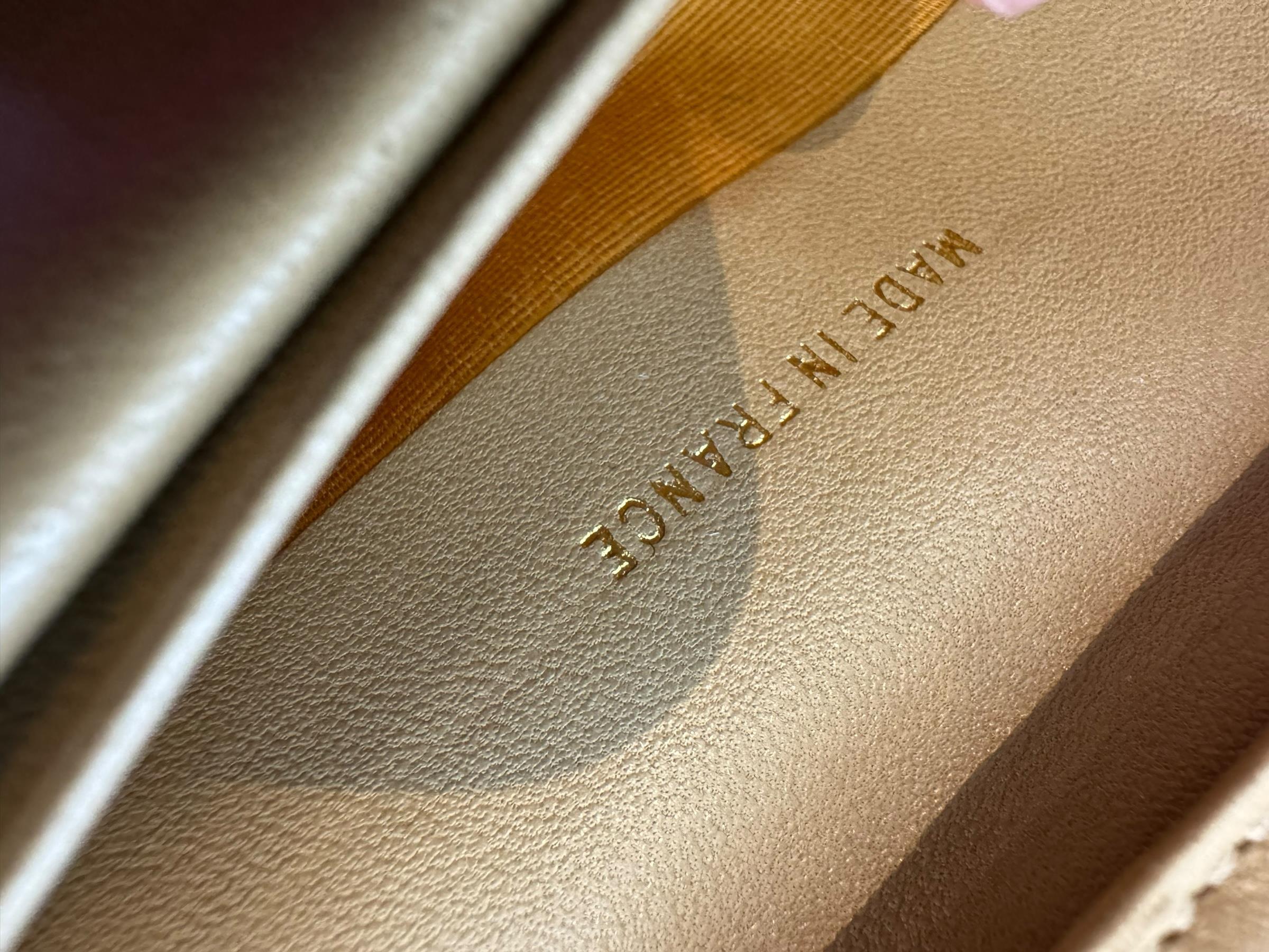 CHANEL BEIGE QUILTED CAVIAR LEATHER WALLET