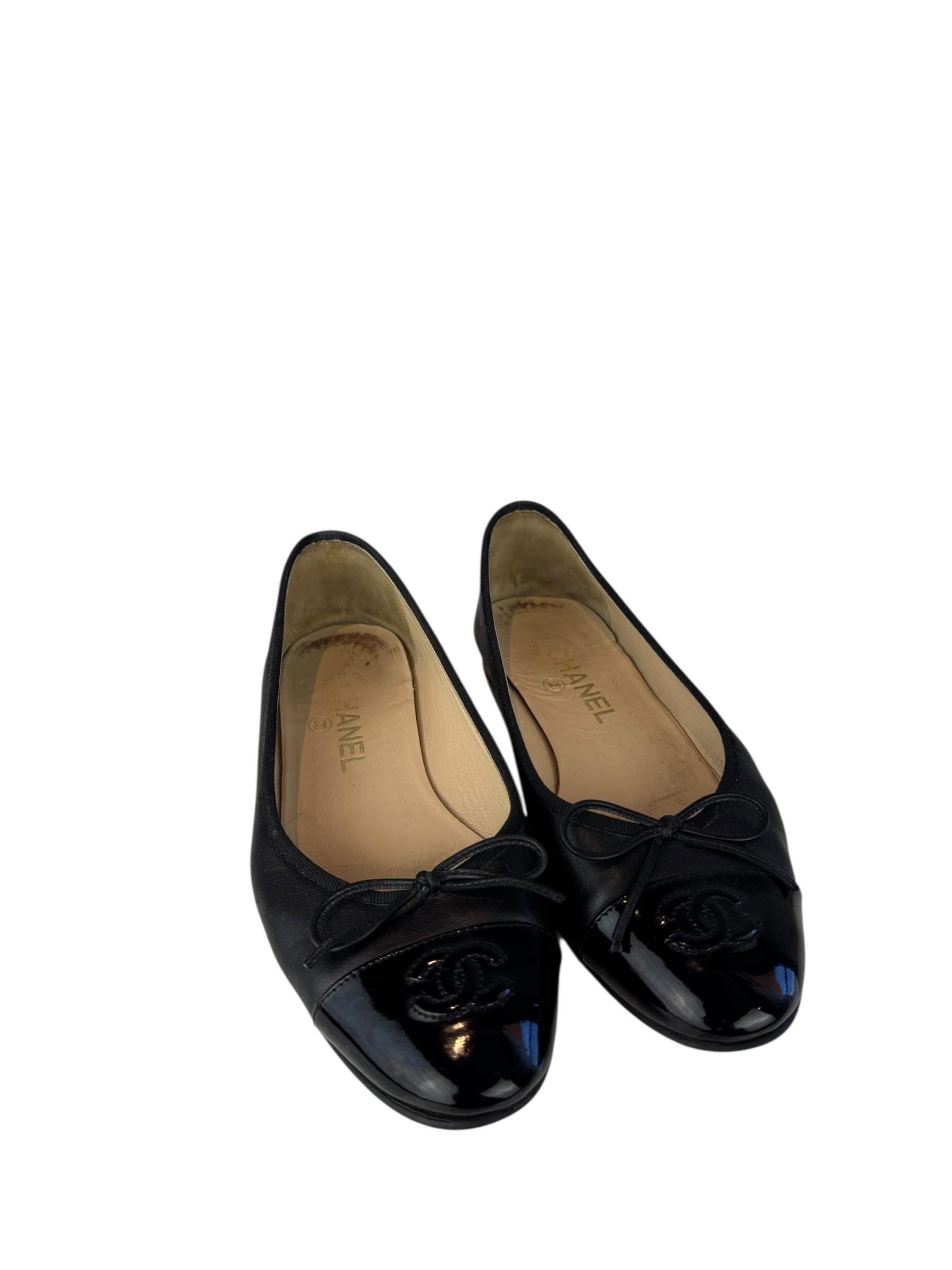 CHANEL BLACK  BALLET FLATS