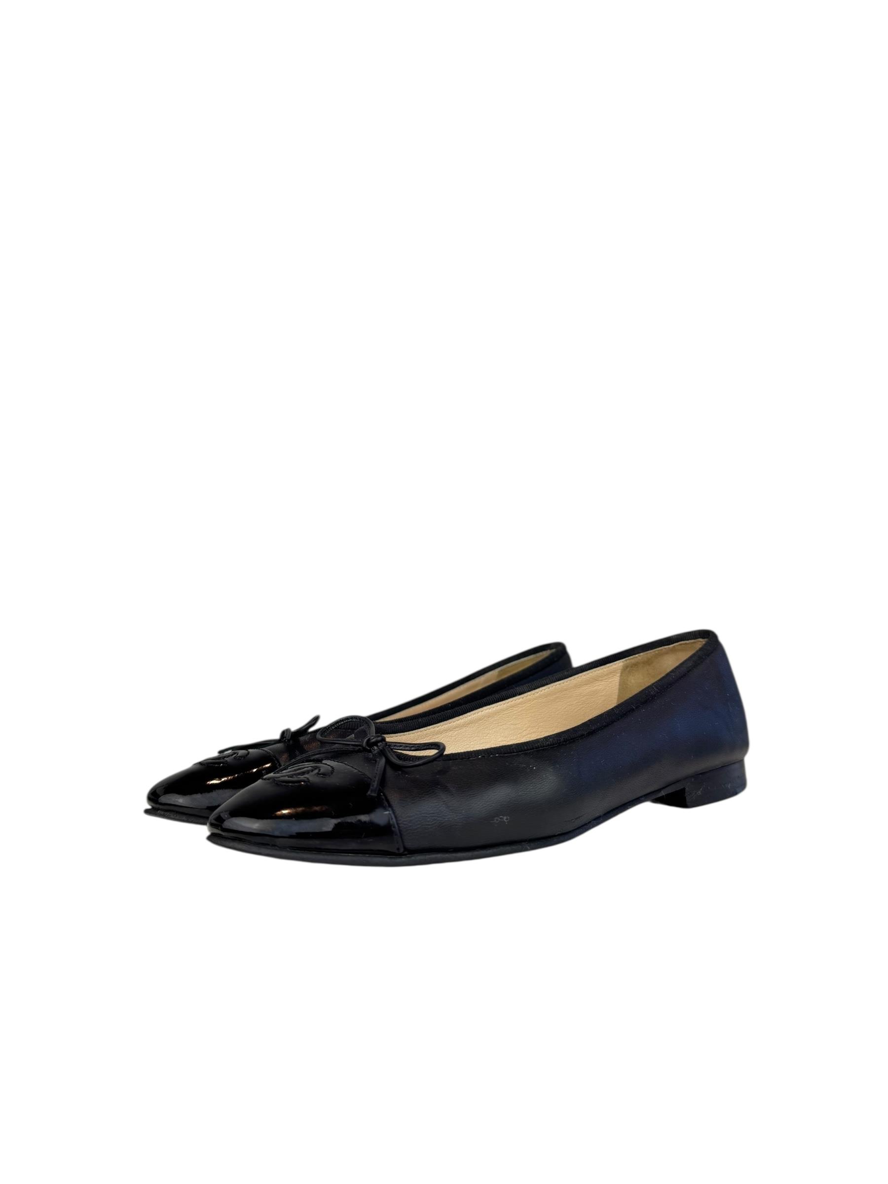 CHANEL BLACK  BALLET FLATS
