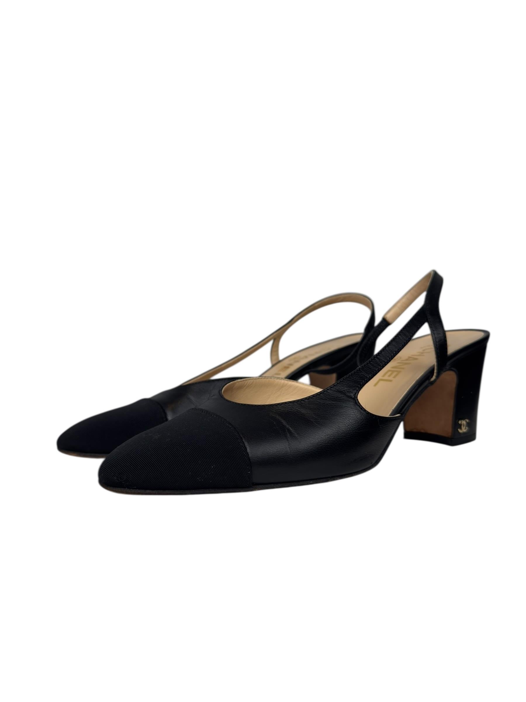 CHANEL BLACK LEATHER SLINGBACK