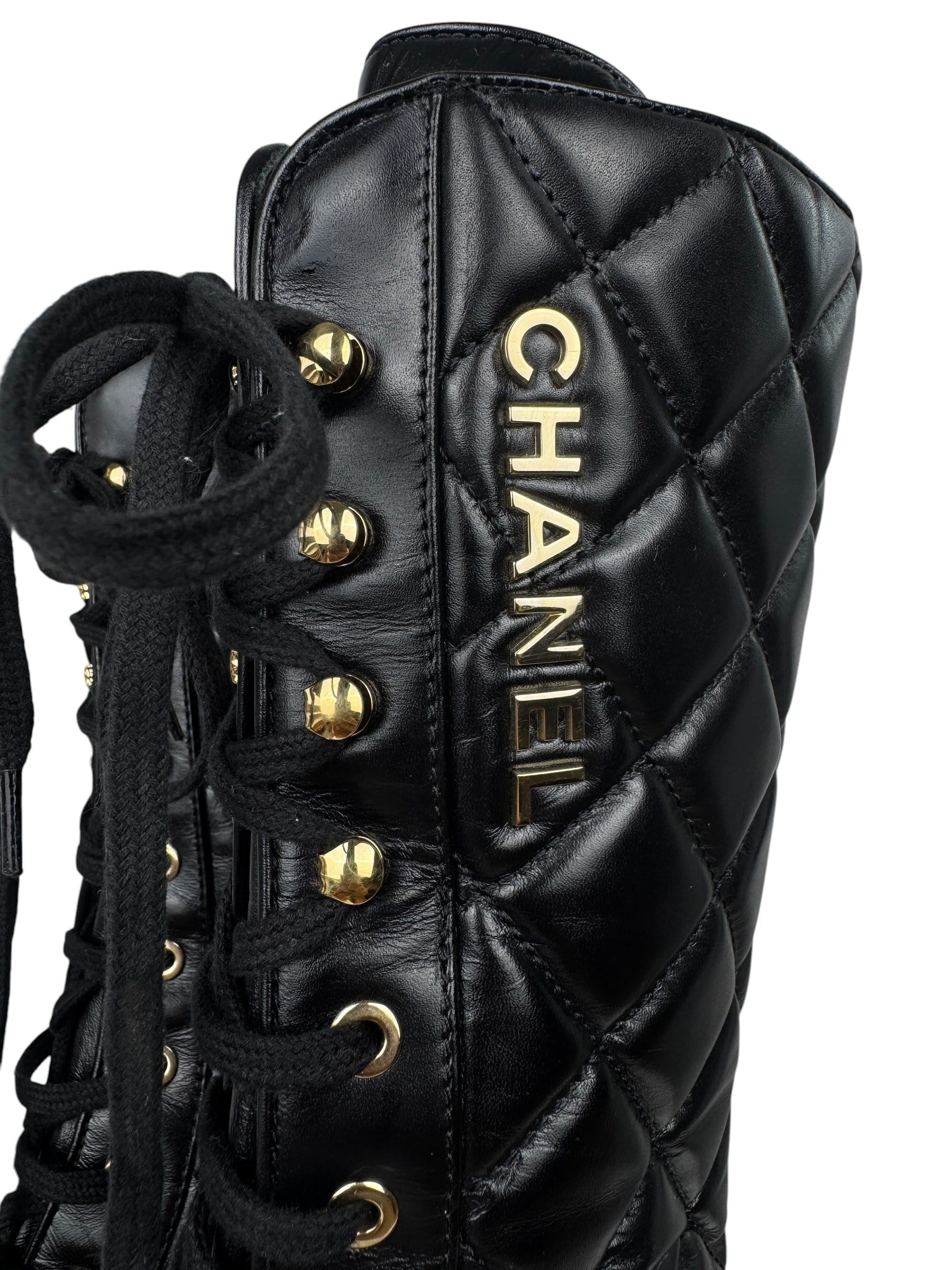CHANEL BLACK QUILTED LEATHER BOOTS