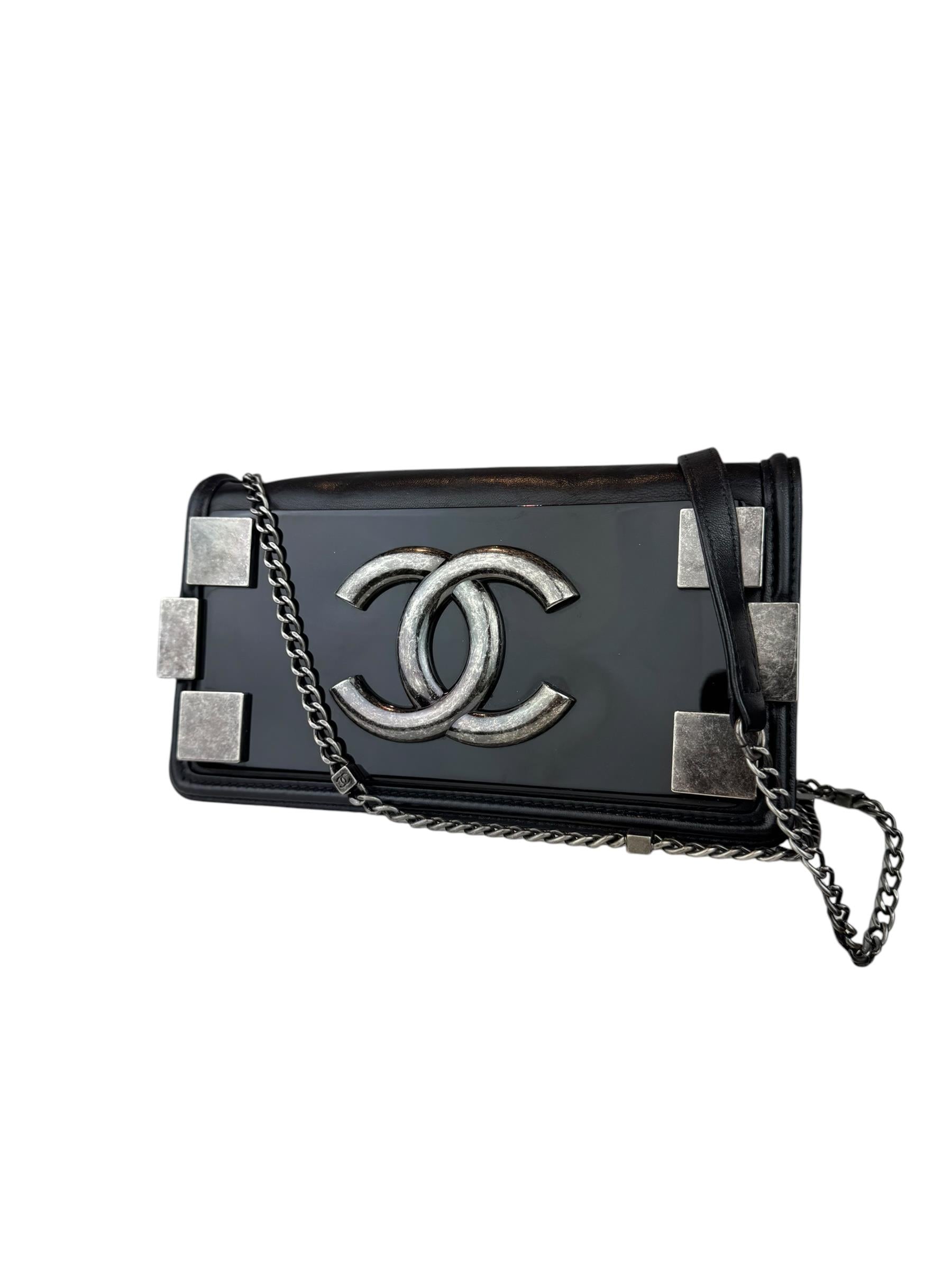 CHANEL BOY BRICK 