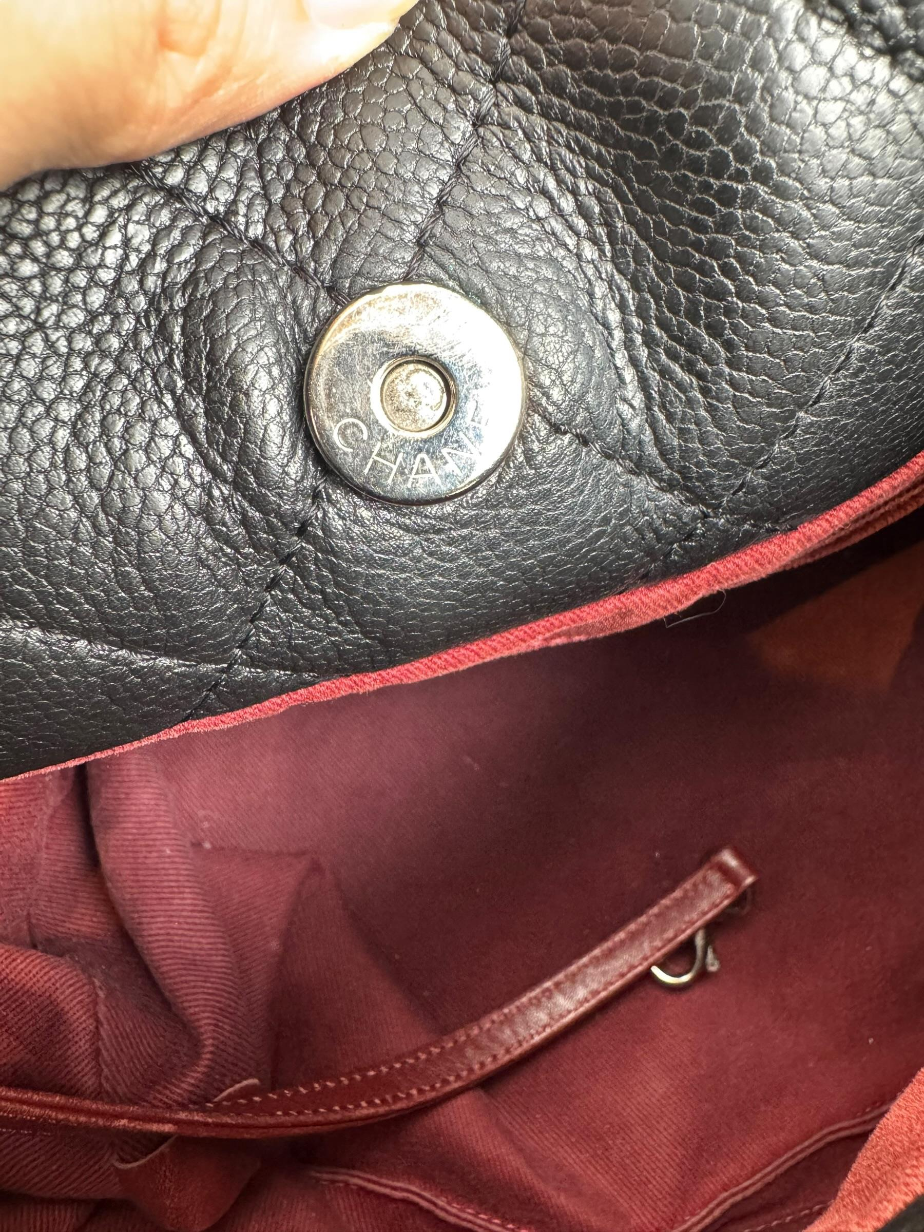 CHANEL CAVIAR LEATHER CC SHOPPING BAG