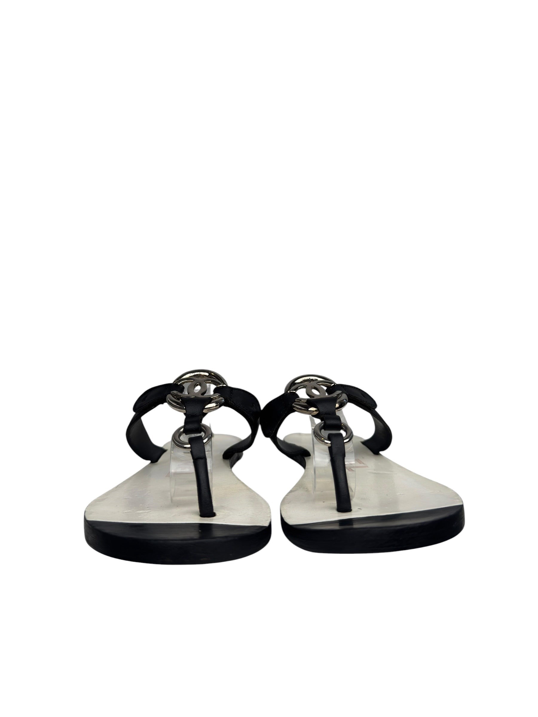 CHANEL CC LOGO BLACK SLIDES