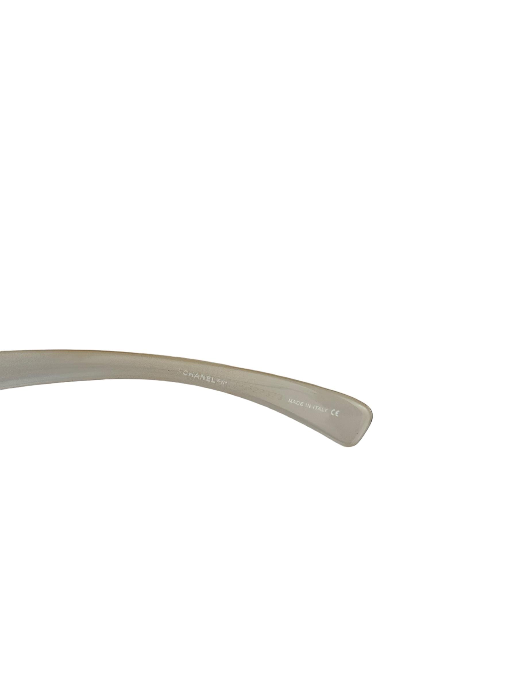 CHANEL CC LOGO LIGHTWEIGHT 4048 SUNGLASSES