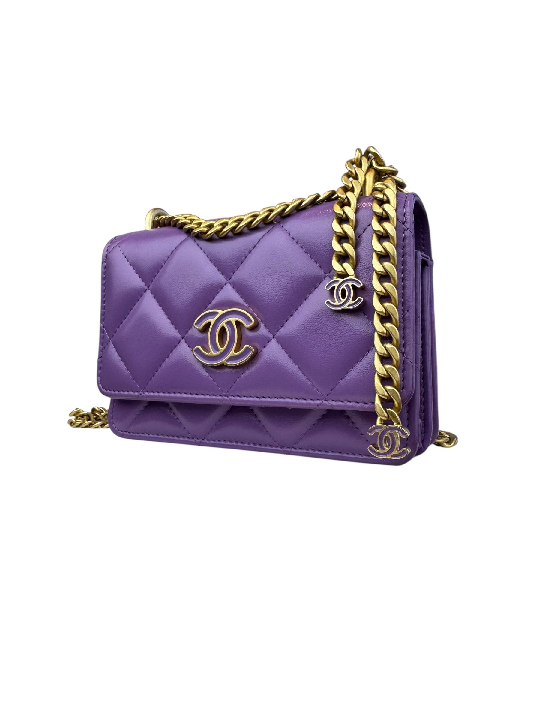 CHANEL CC PURPLE QUILTED LAMBSKIN CHAIN FLAP BAG