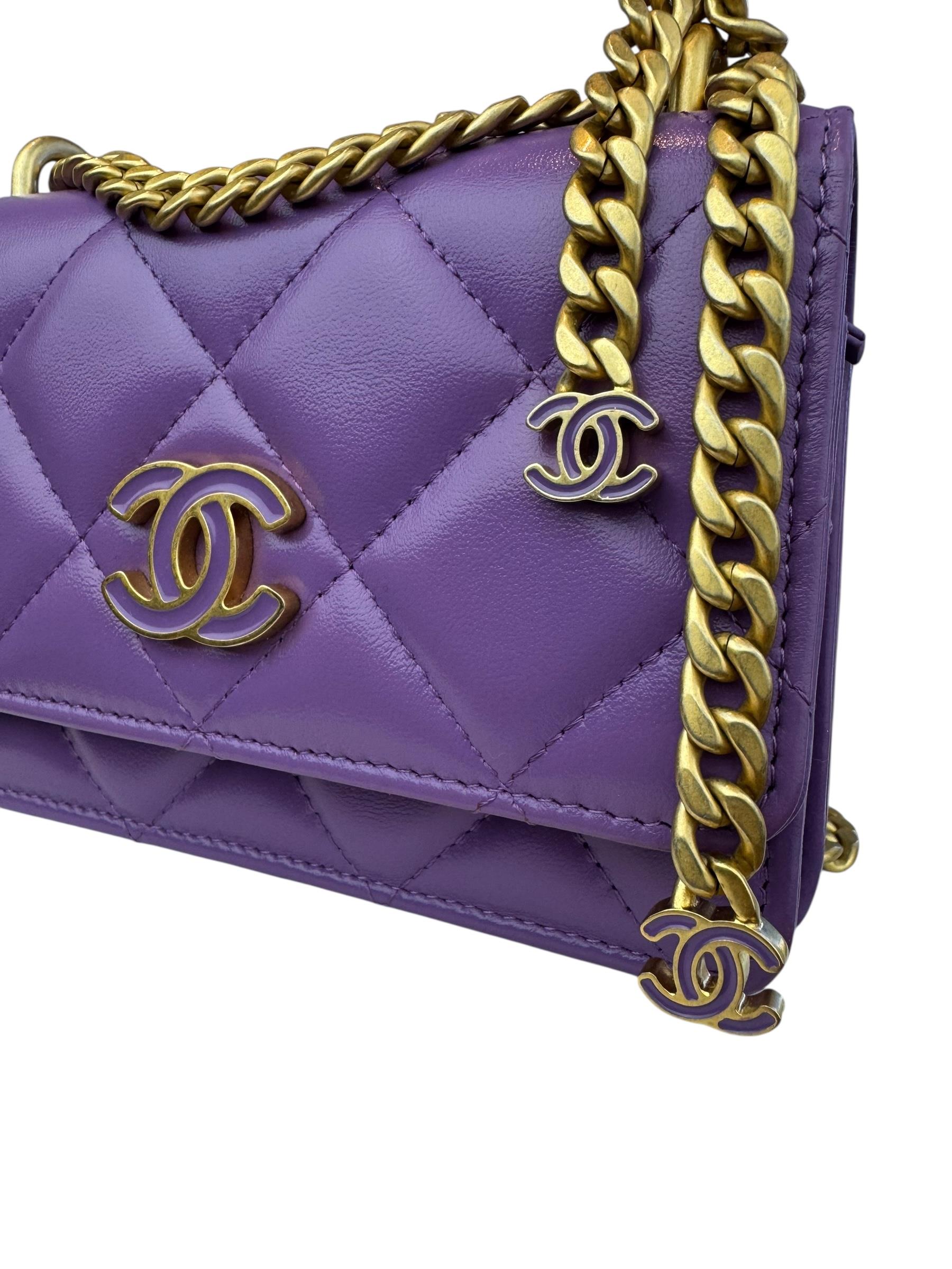 CHANEL CC PURPLE QUILTED LAMBSKIN CHAIN FLAP BAG