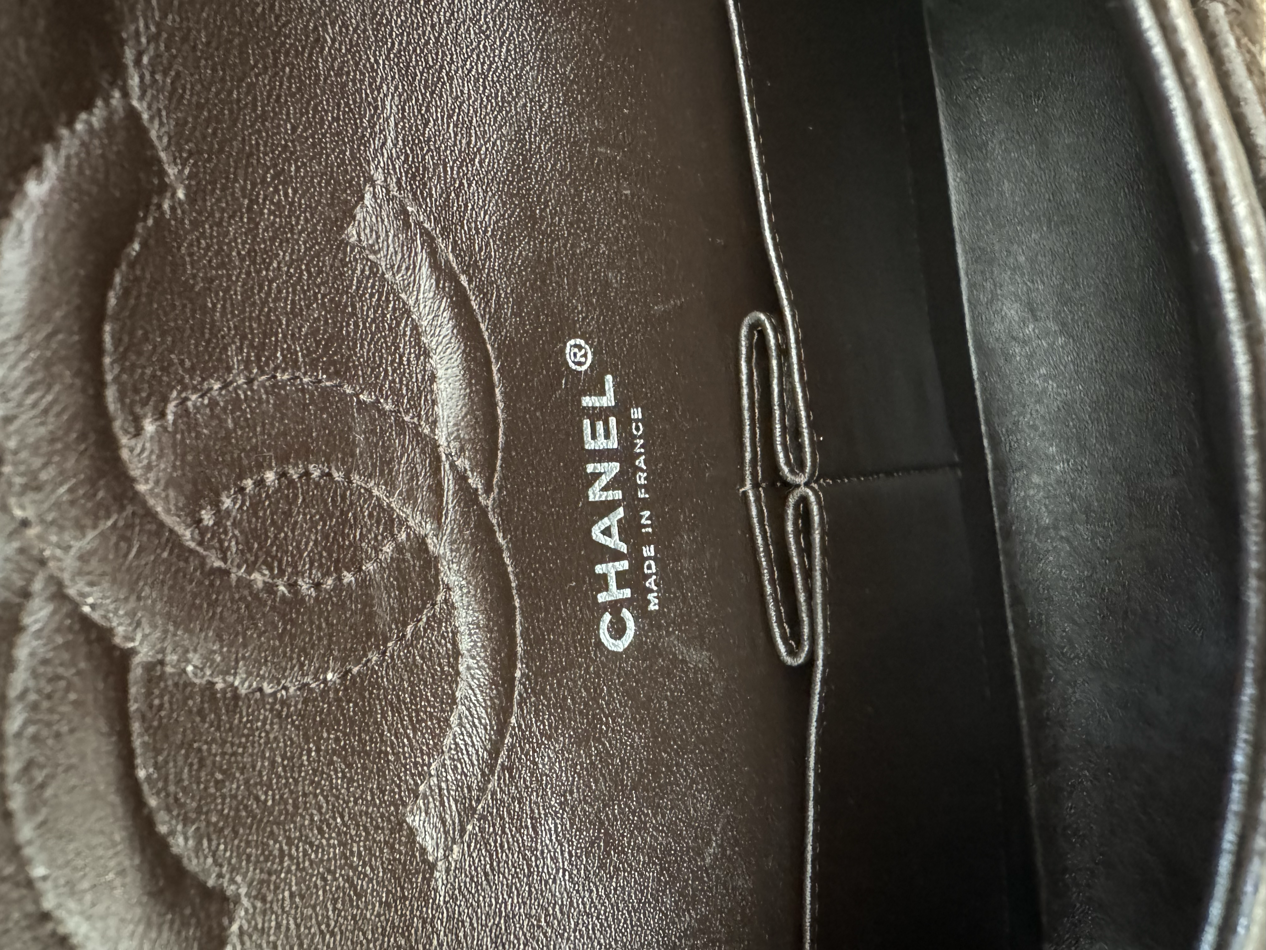 CHANEL CLASSIC CAVIAR LEATHER BROWN SILVER CC LOGO DOUBLE FLAP BAG 