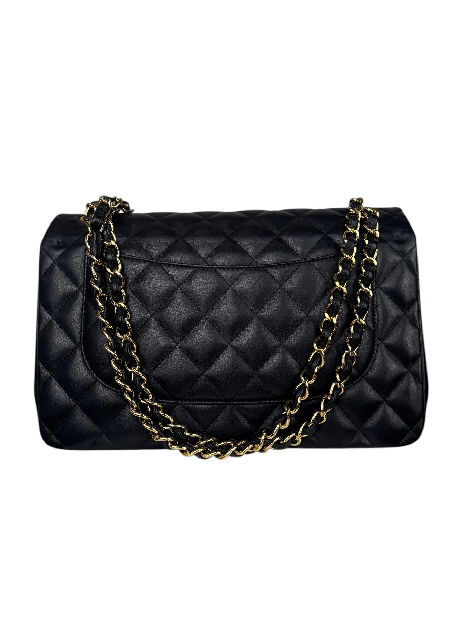 CHANEL CLASSIC LUMBSKIN DOUBLE FLAP JUMBO BAG