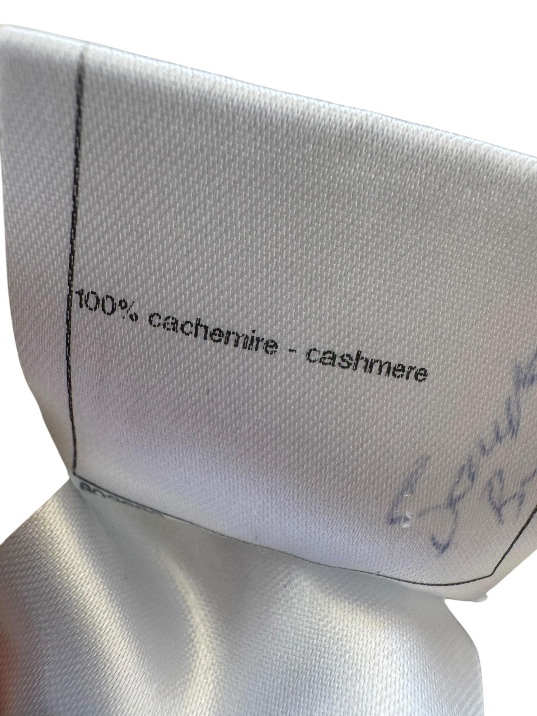 CHANEL COCO CASHMERE SWEATER