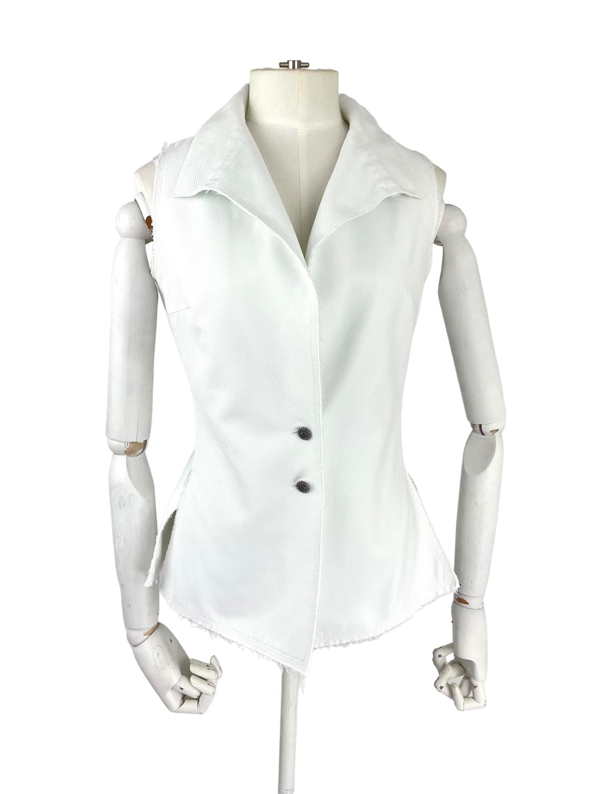 CHANEL COTTON CC BUTTON VEST