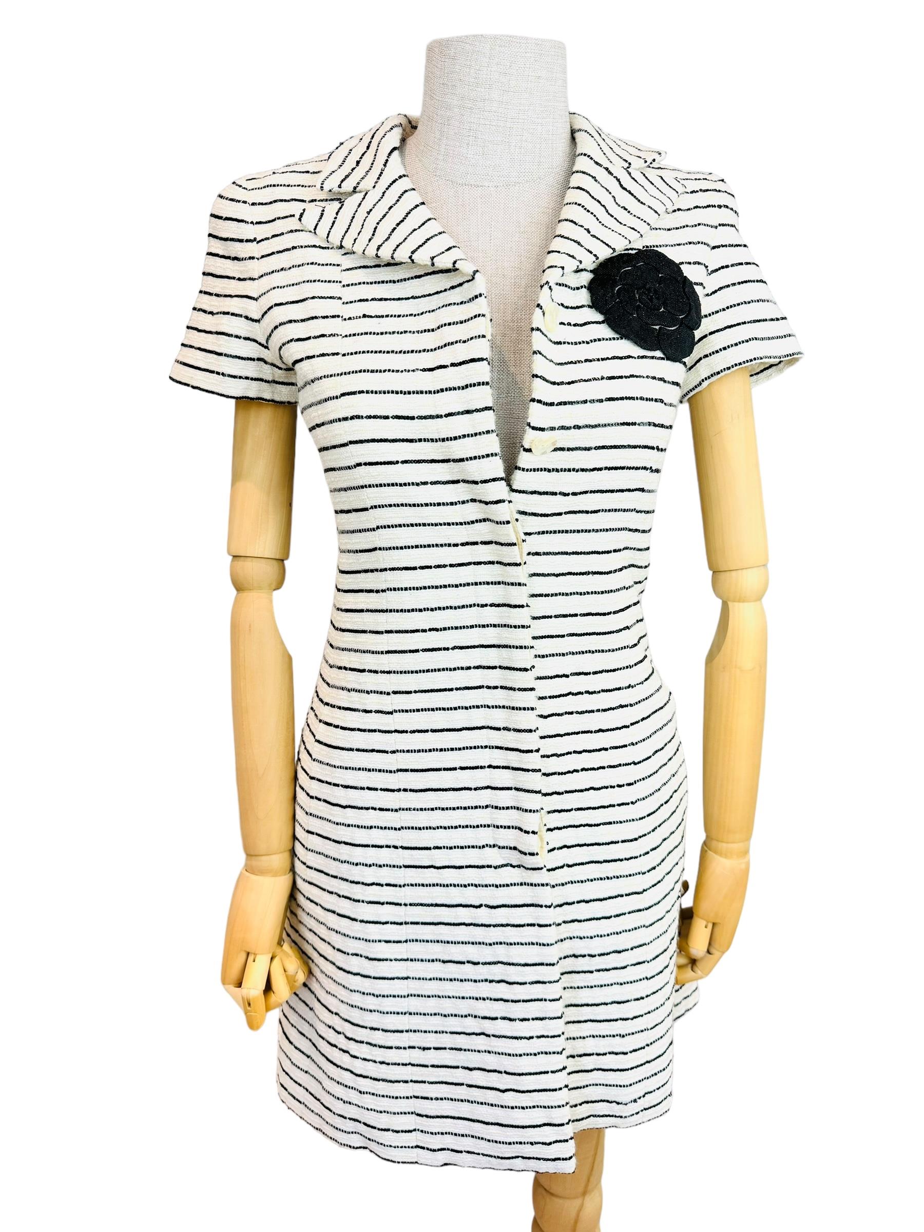 CHANEL CRUISE 2001 CAMELLIA TWEED DRESS