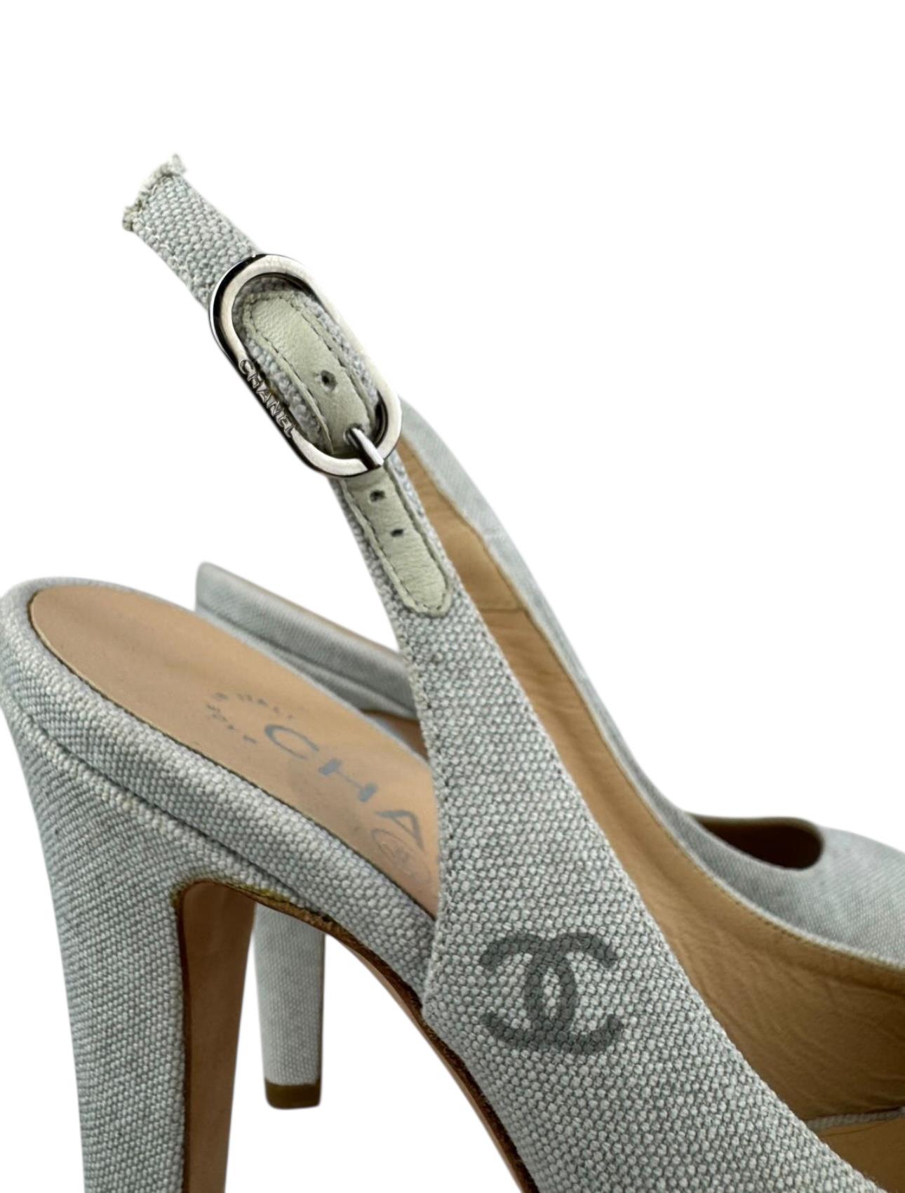CHANEL DENIM GRAY HEELS