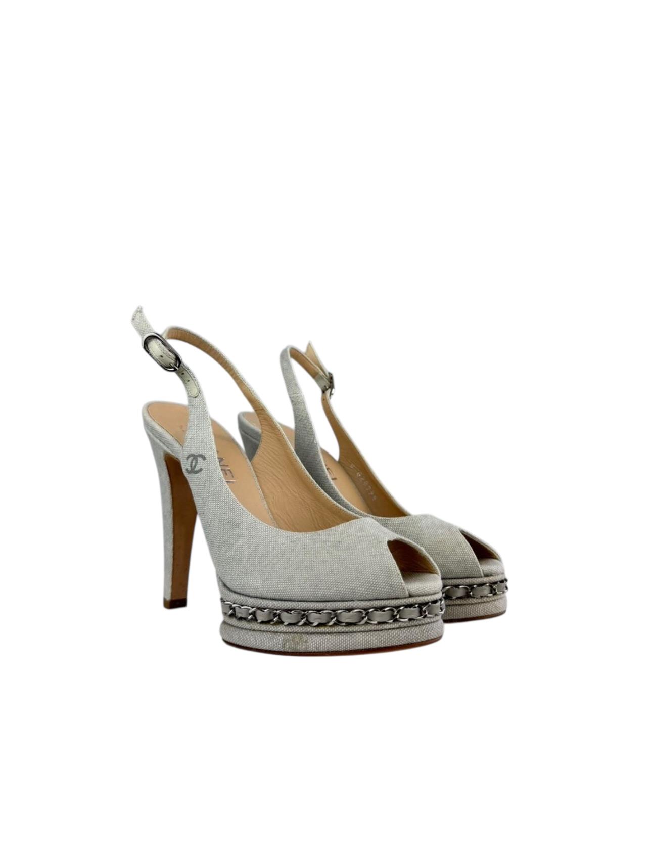 CHANEL DENIM GRAY HEELS