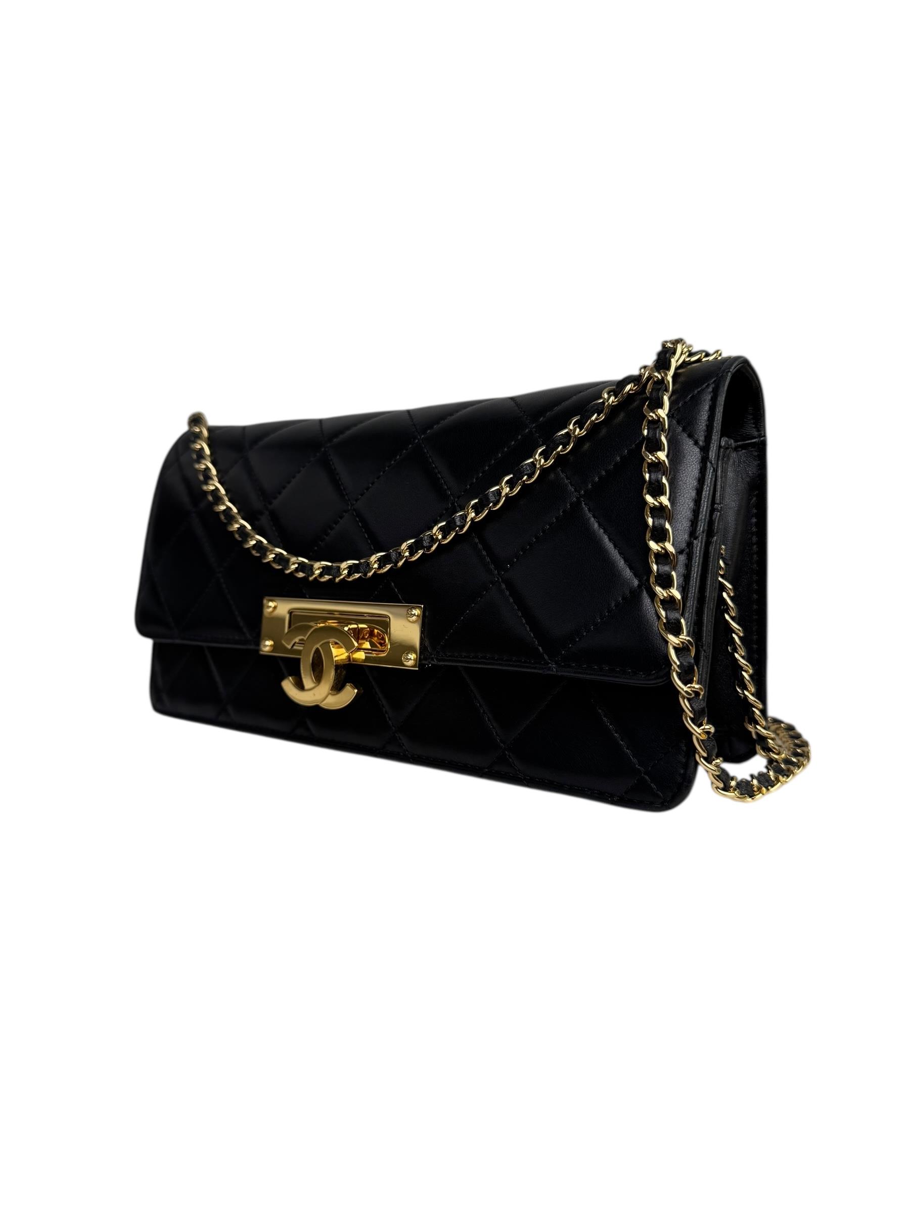 CHANEL GOLDEN CLASS WALLET ON CHAIN BAG