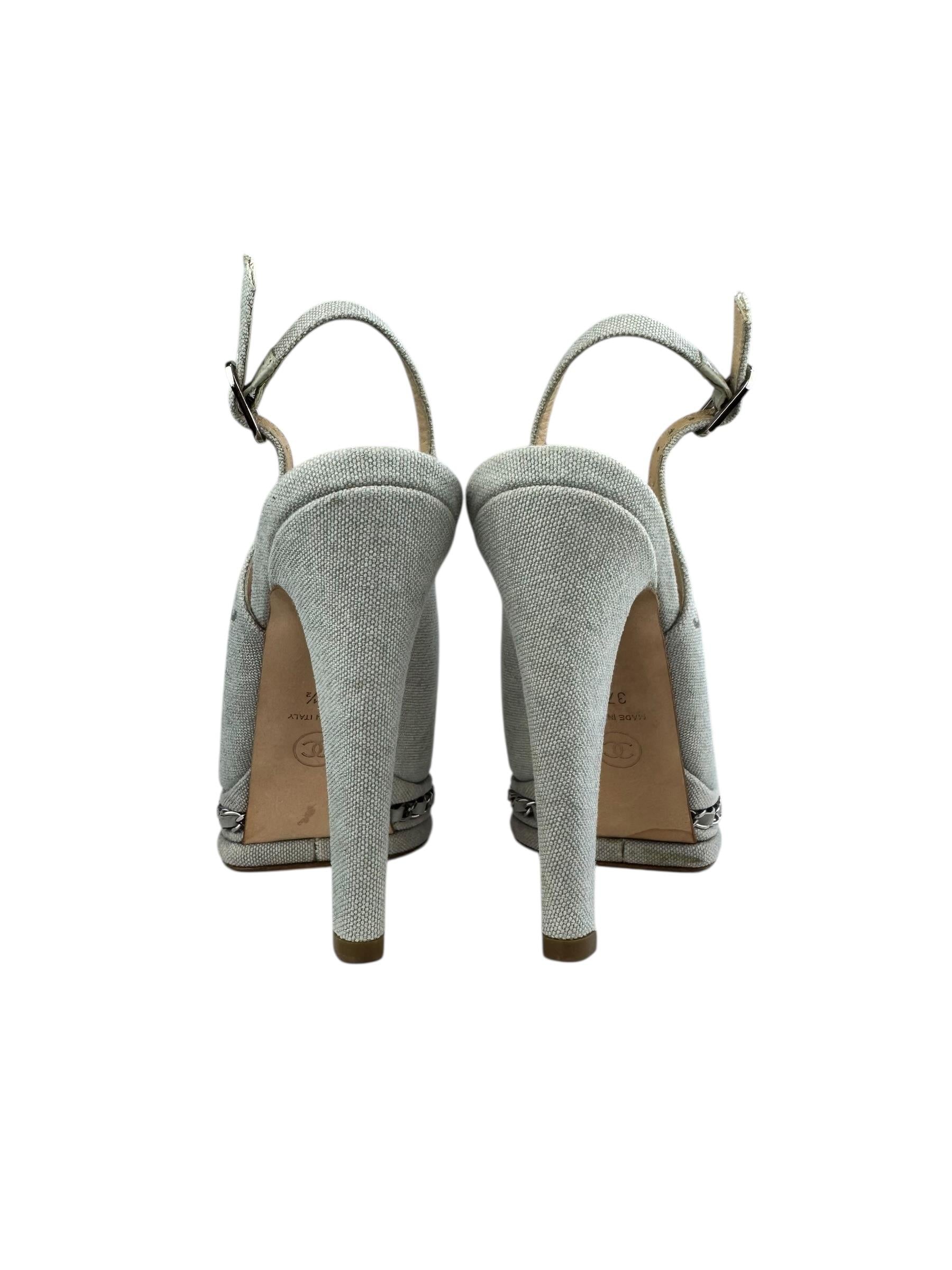 CHANEL GRAY DENIM CC LOGO HEELS
