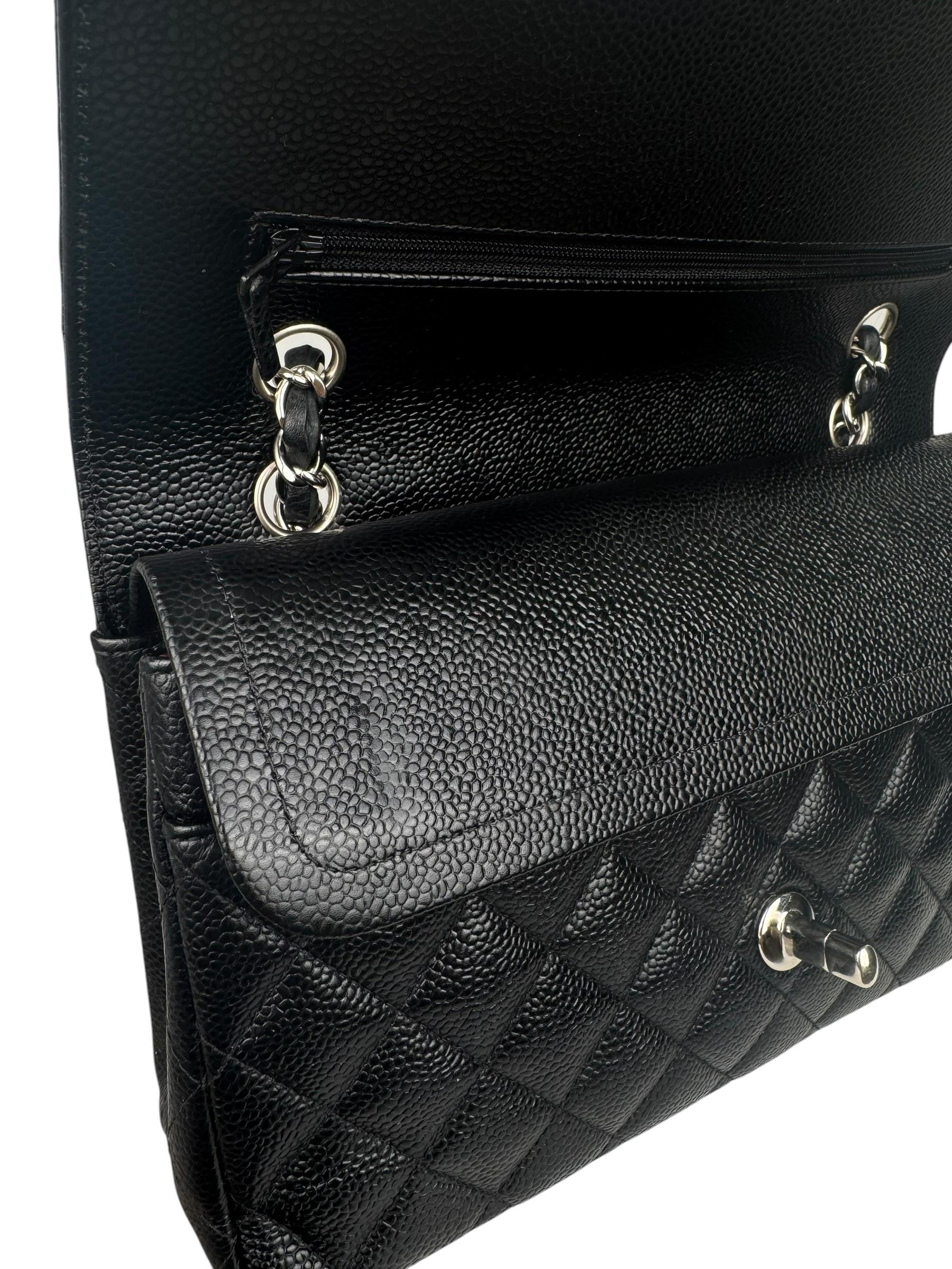 CHANEL MEDIUM CLASSIC CAVIAR LEATHER DOUBLE FLAP BAG