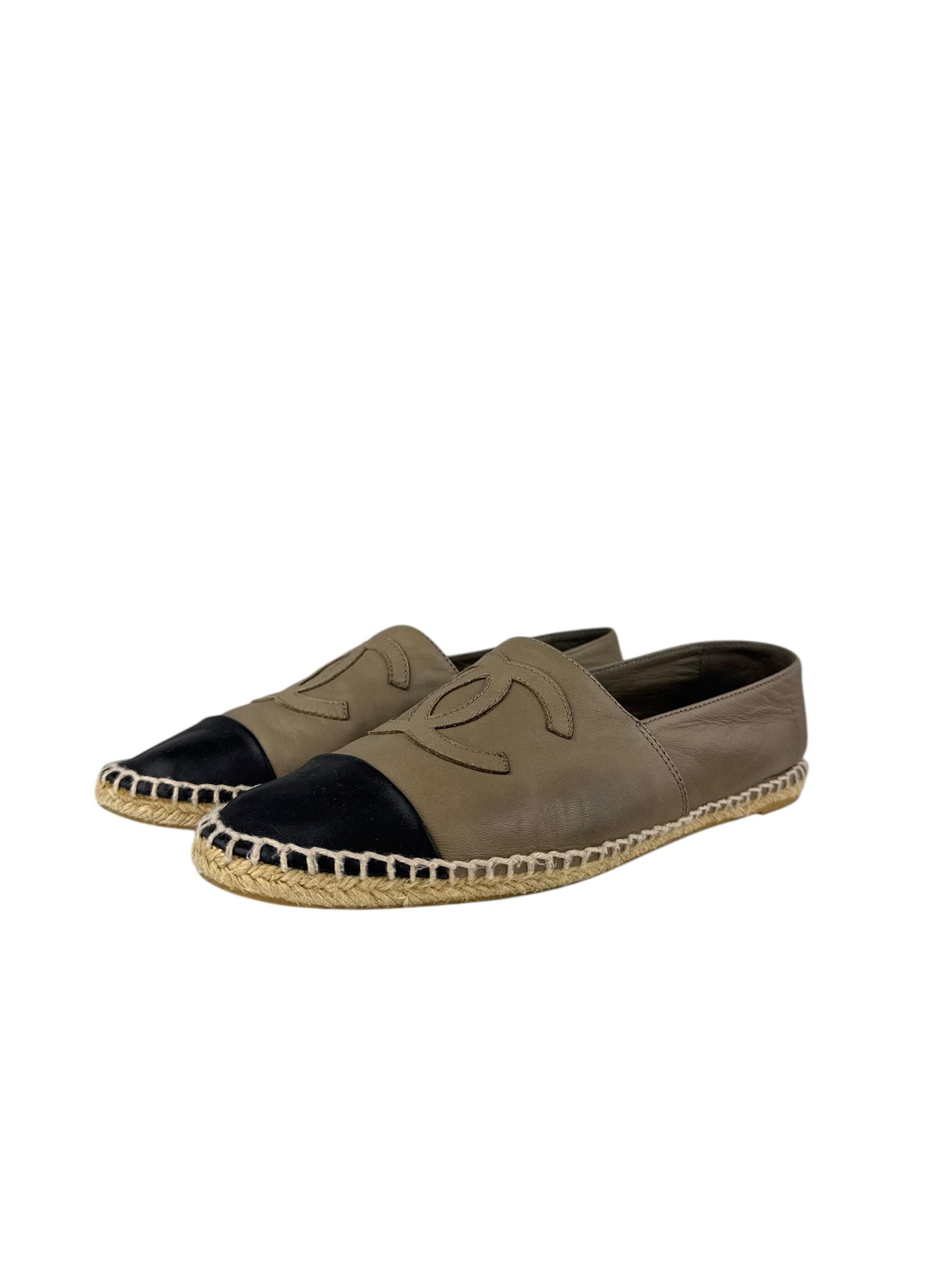 CHANEL MINK LEATHER CC LOGO ESPADRILLES 
