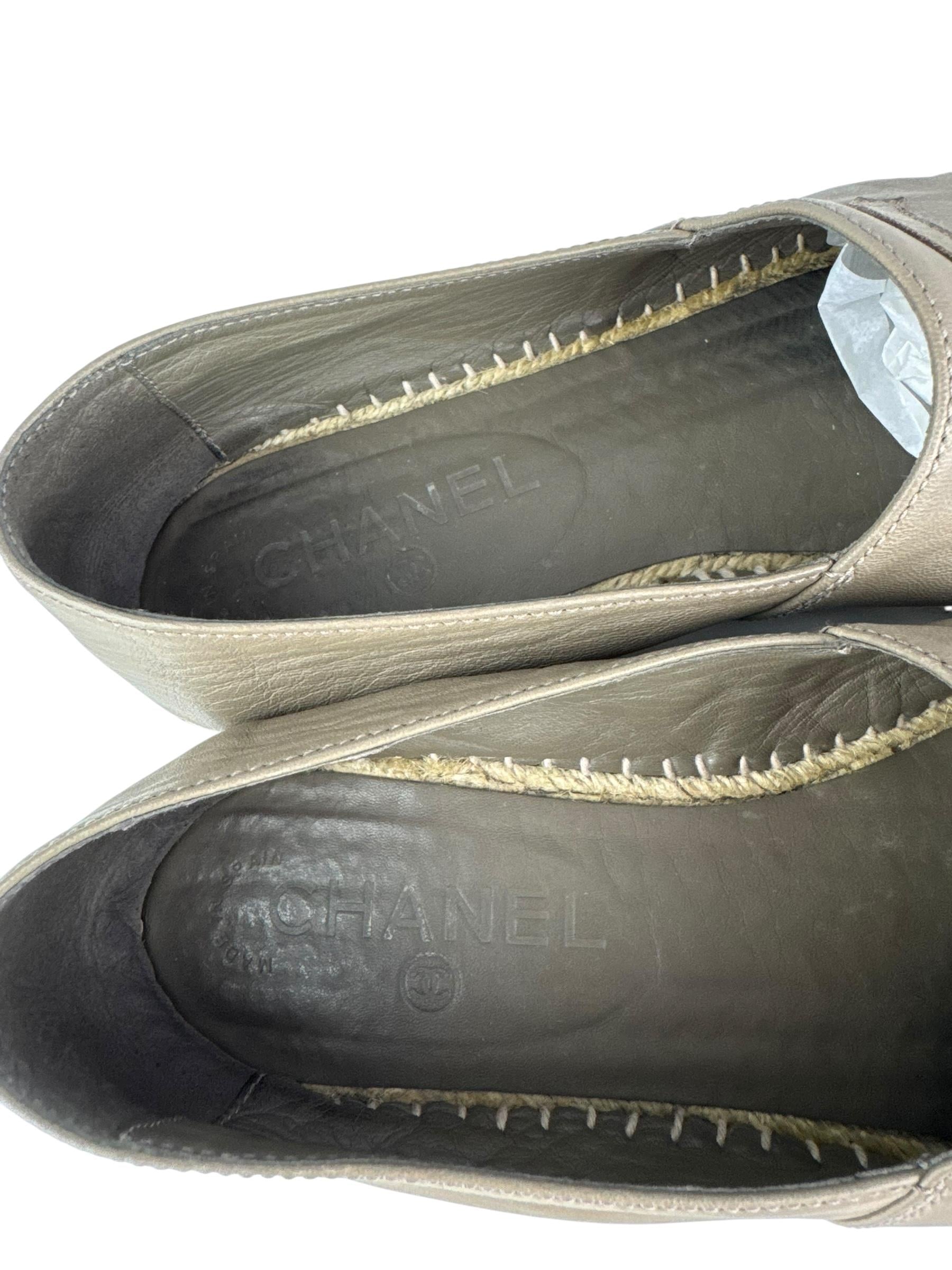CHANEL MINK LEATHER CC LOGO ESPADRILLES 